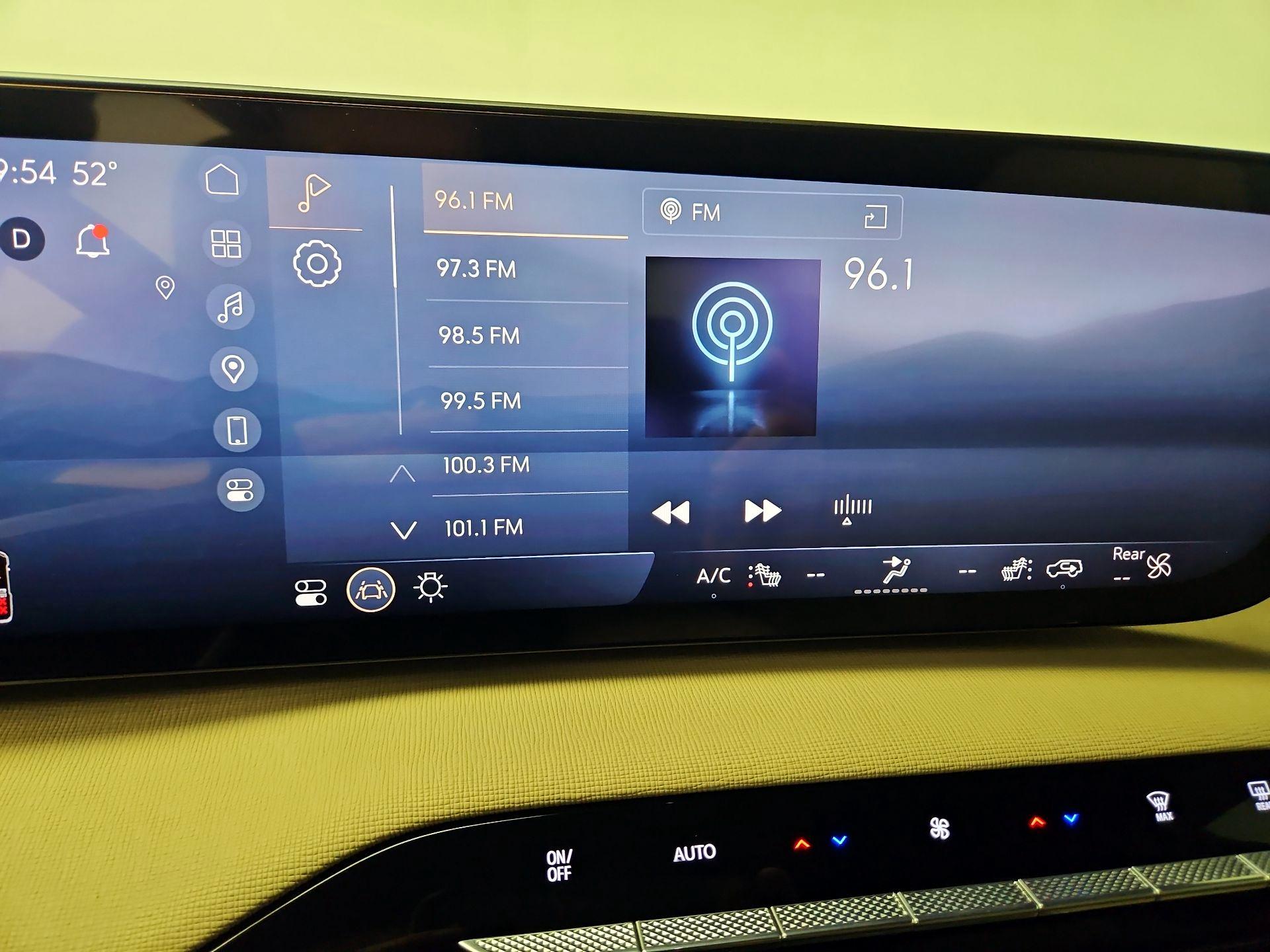 Thumbnail: 2025 Buick Enclave - 15