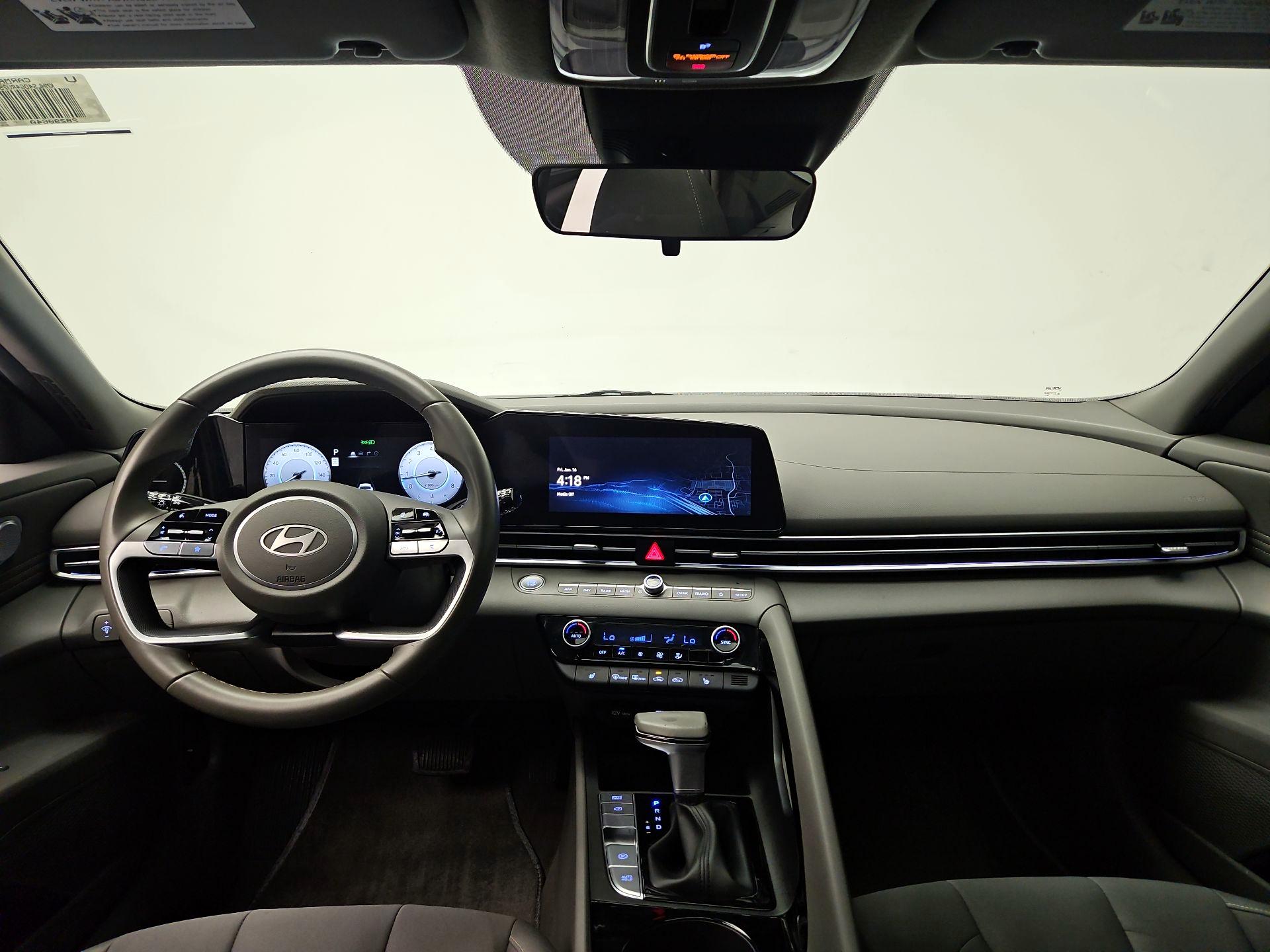 Thumbnail: 2024 Hyundai Elantra - 9