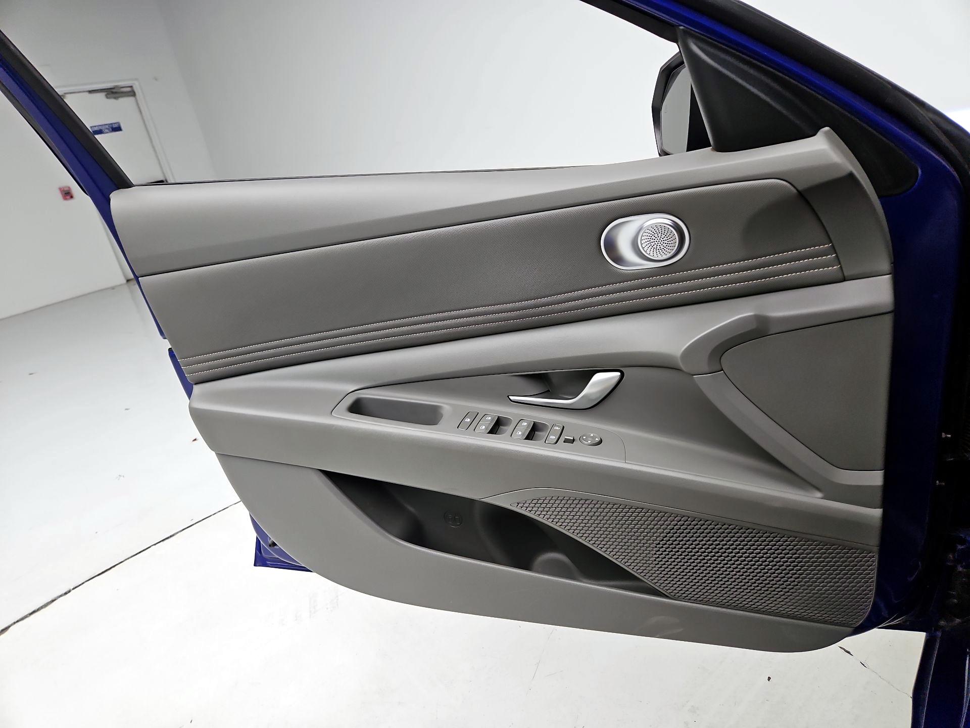 Thumbnail: 2024 Hyundai Elantra - 12