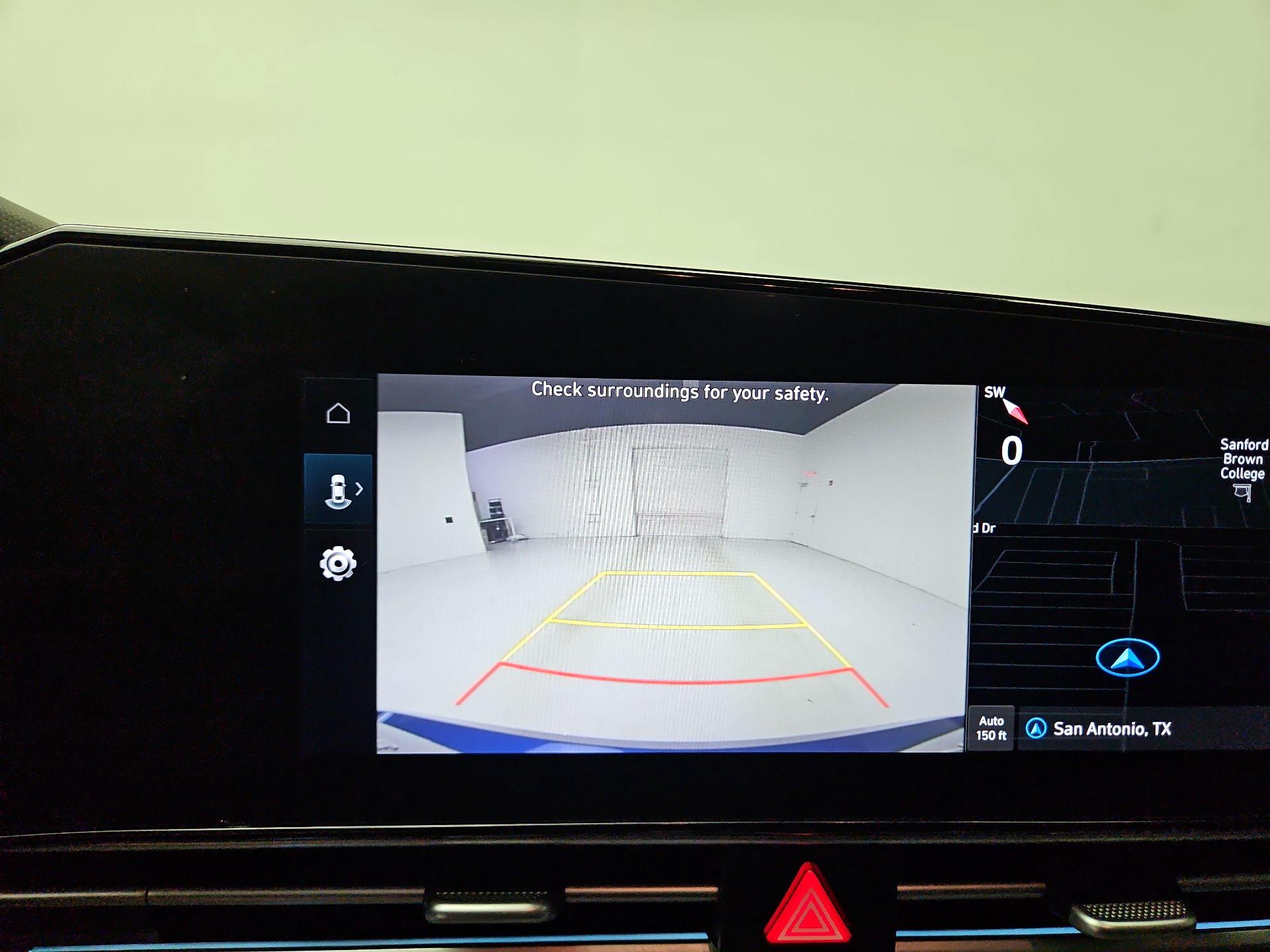 Thumbnail: 2024 Hyundai Elantra - 15