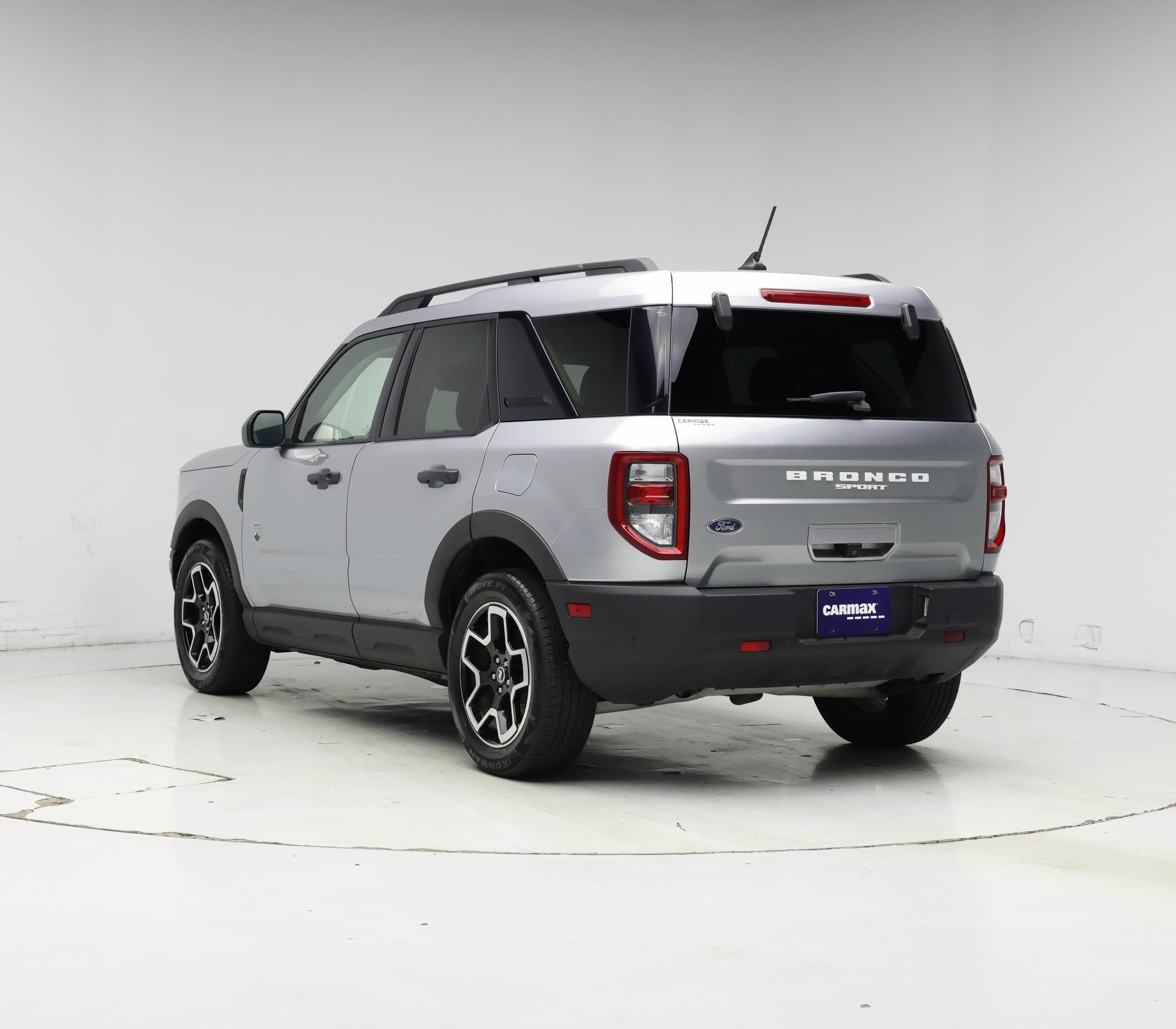 Thumbnail: 2022 Ford Bronco Sport - 2