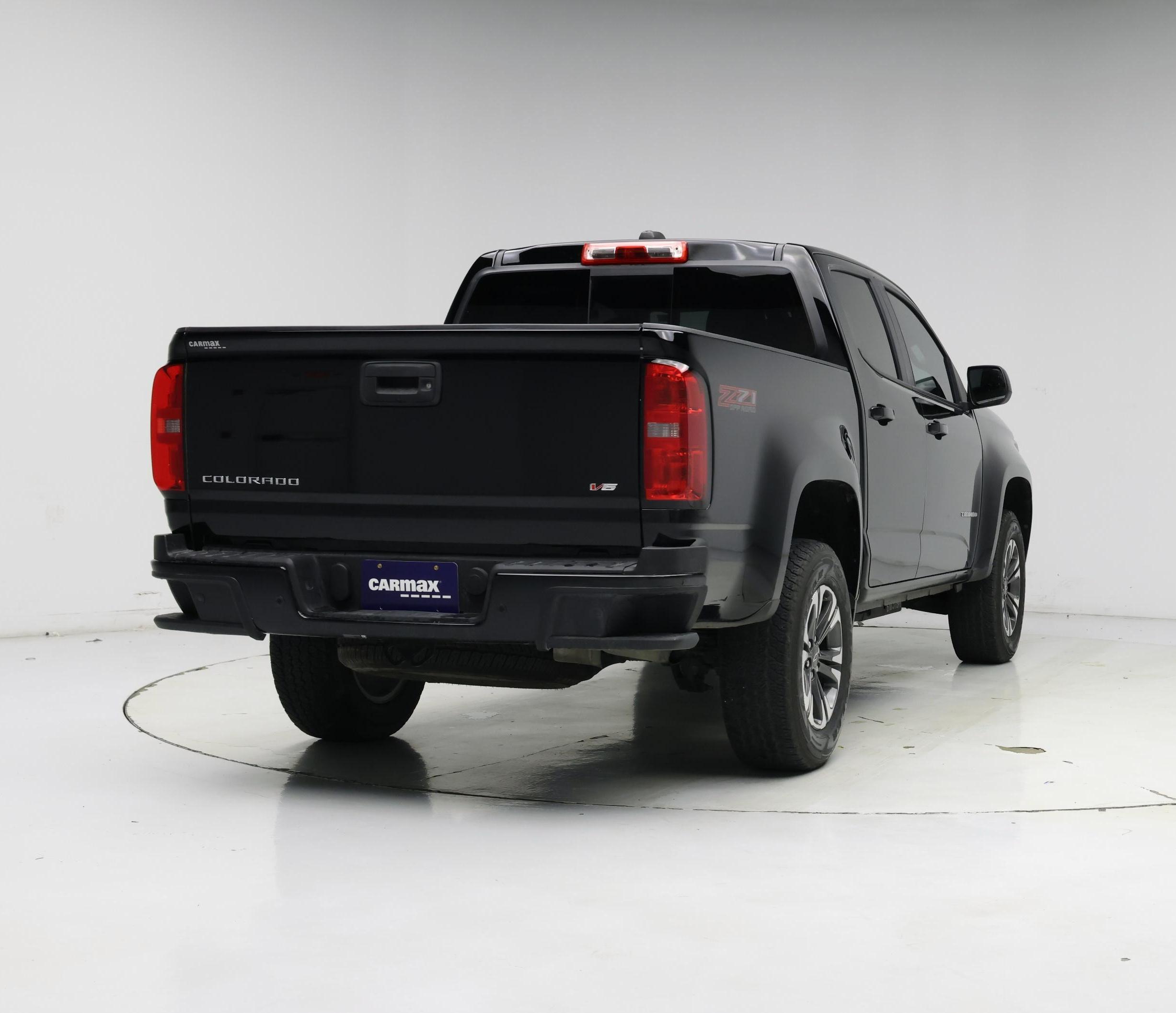 Thumbnail: 2022 Chevrolet Colorado - 8