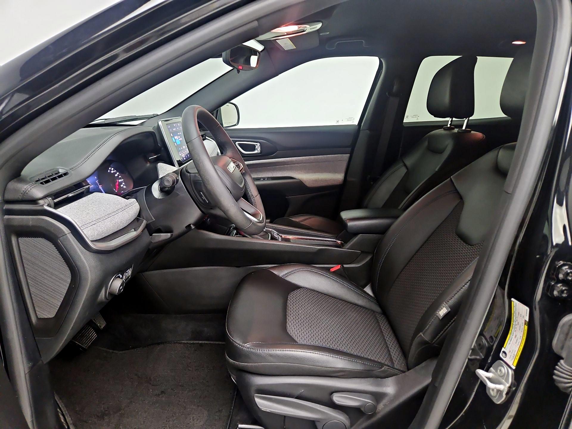 Thumbnail: 2025 Jeep Compass - 11