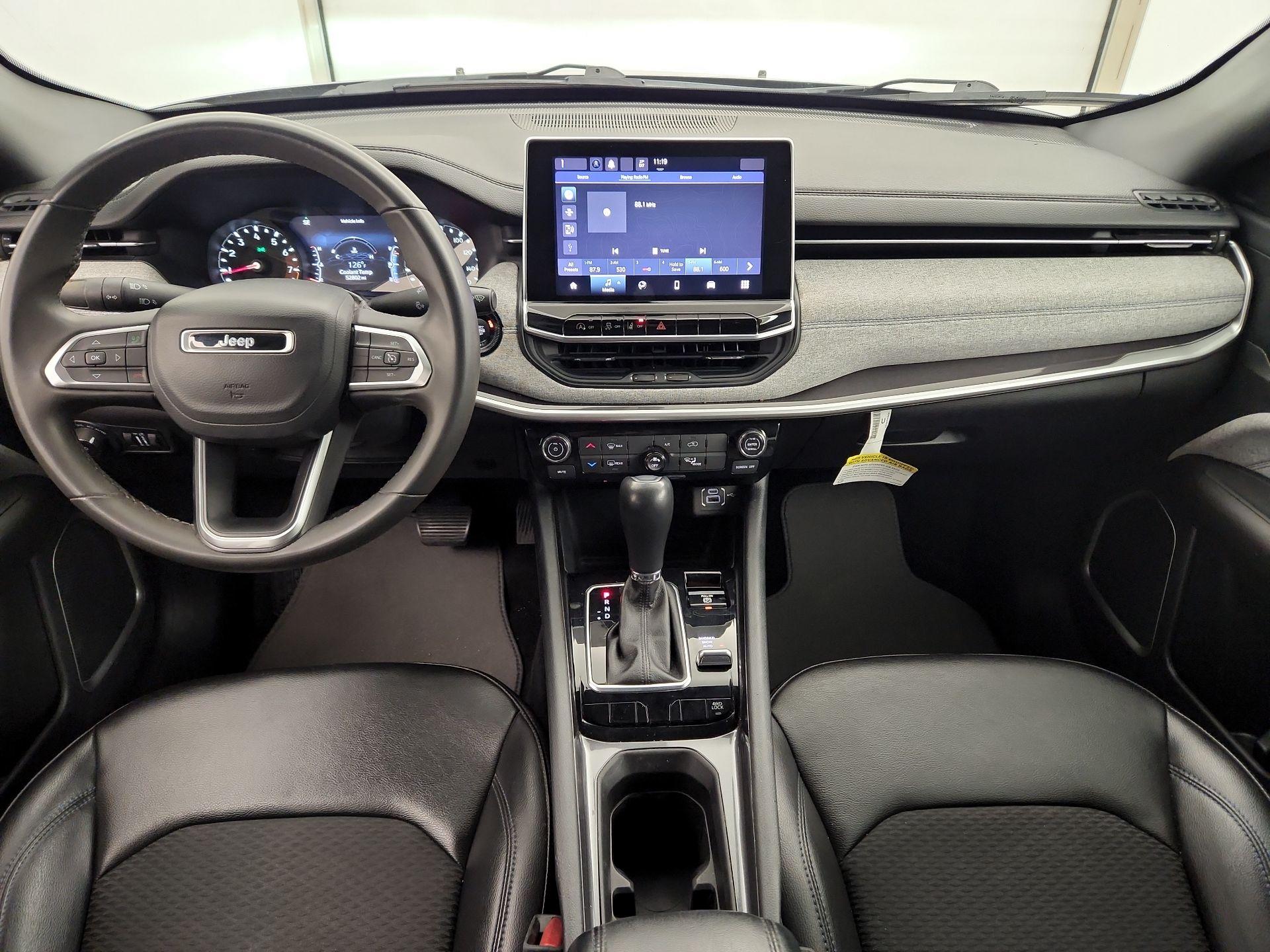 Thumbnail: 2023 Jeep Compass - 9