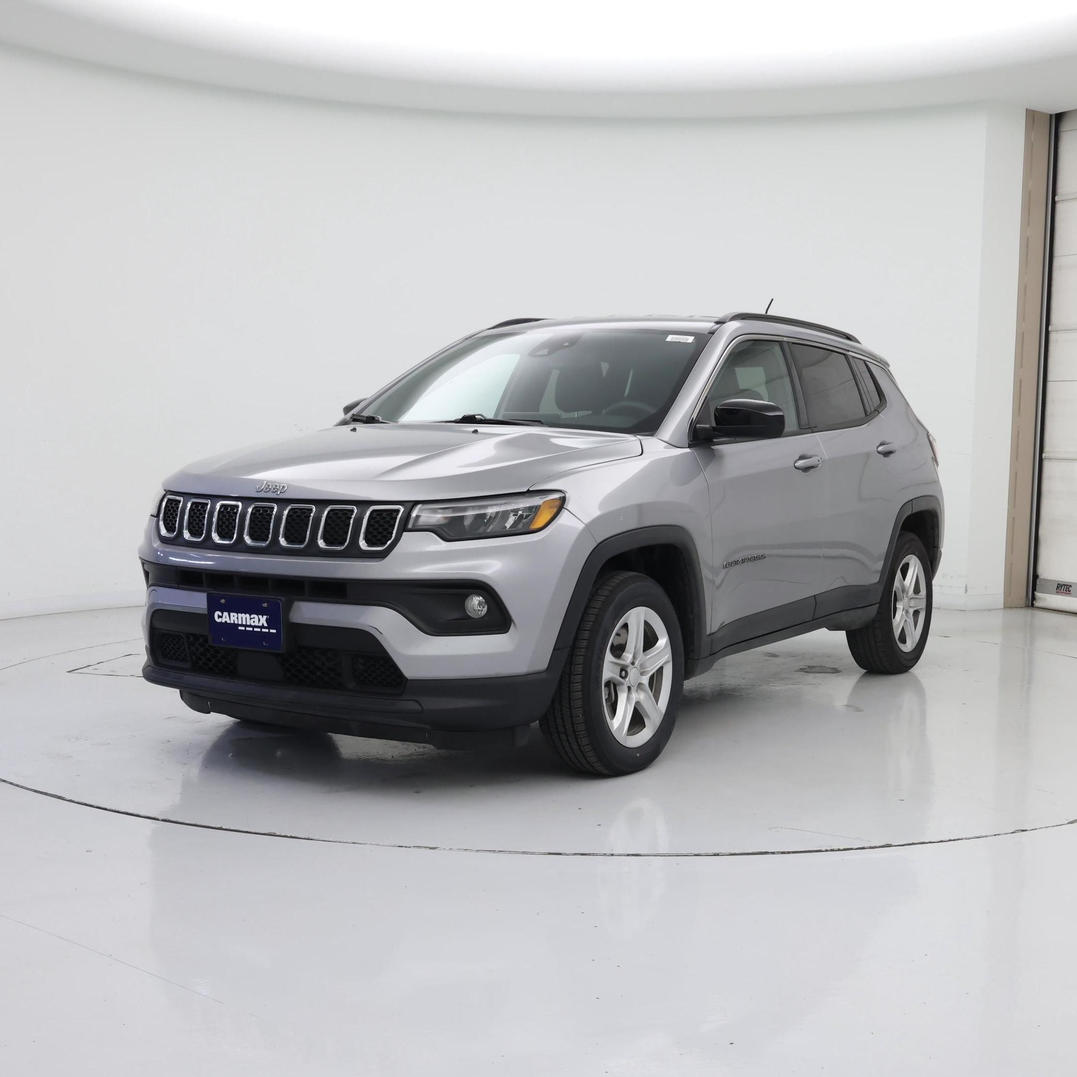 Thumbnail: 2023 Jeep Compass - 4