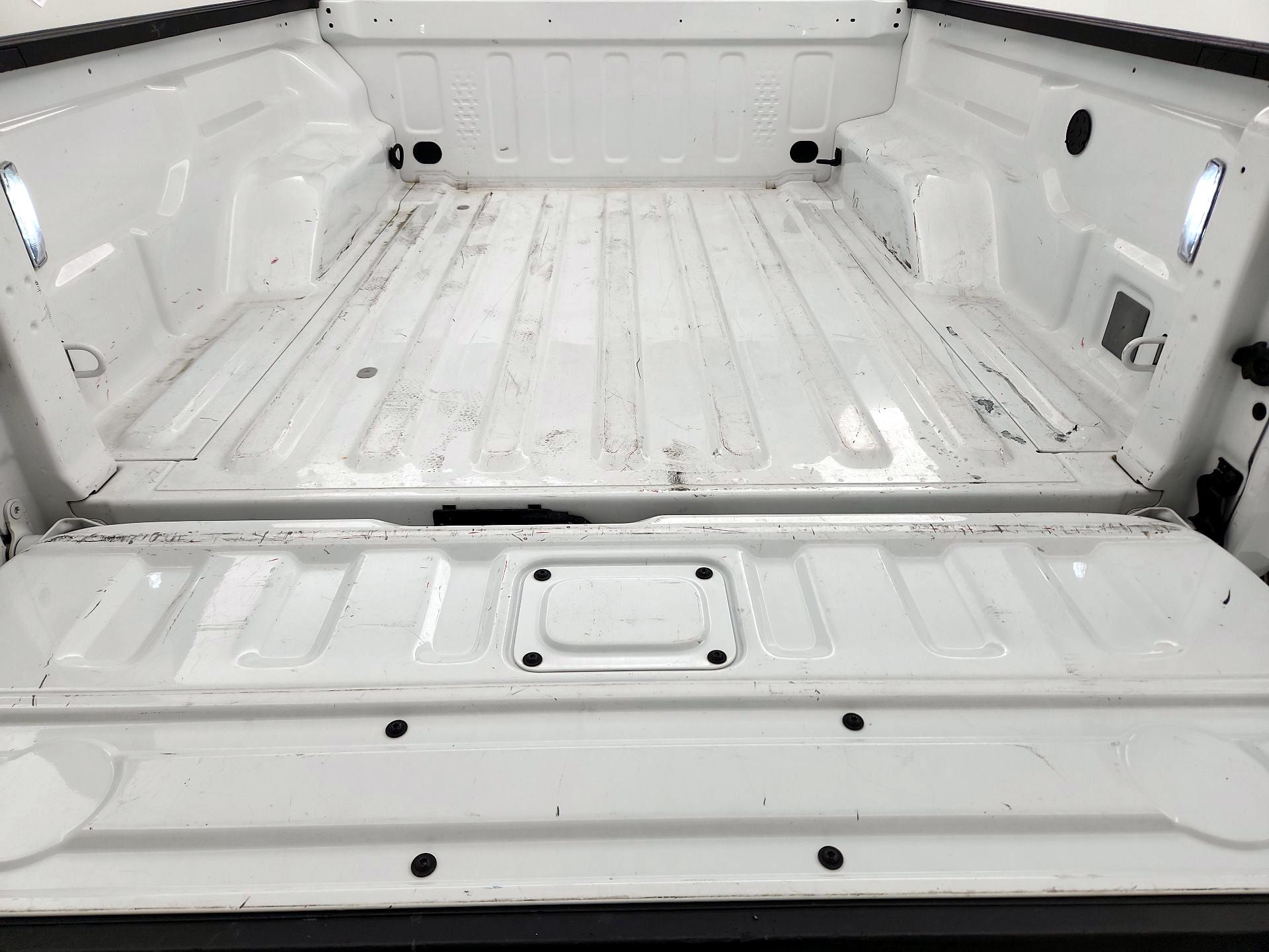 Thumbnail: 2022 Jeep Gladiator - 20