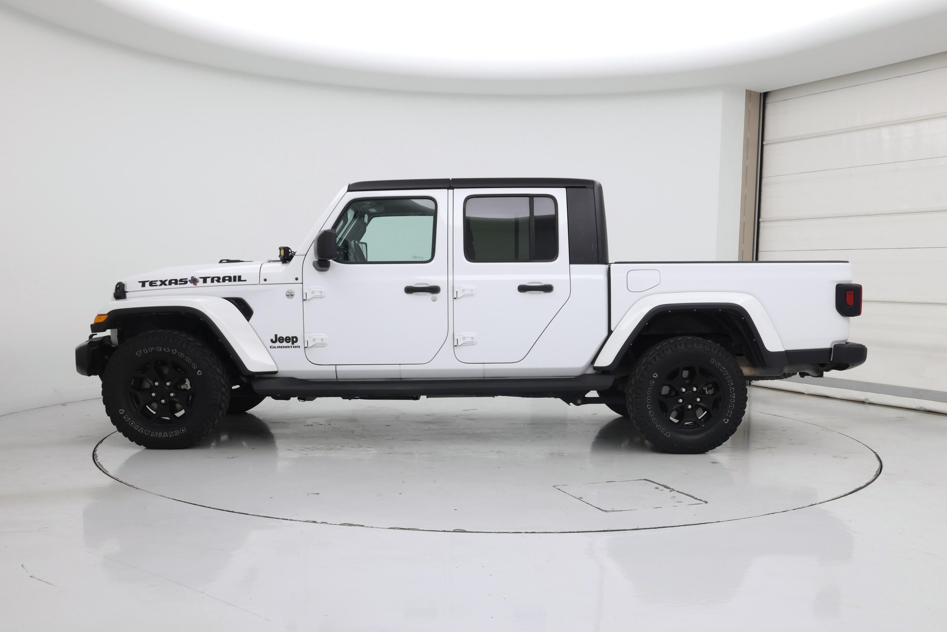 Thumbnail: 2022 Jeep Gladiator - 3