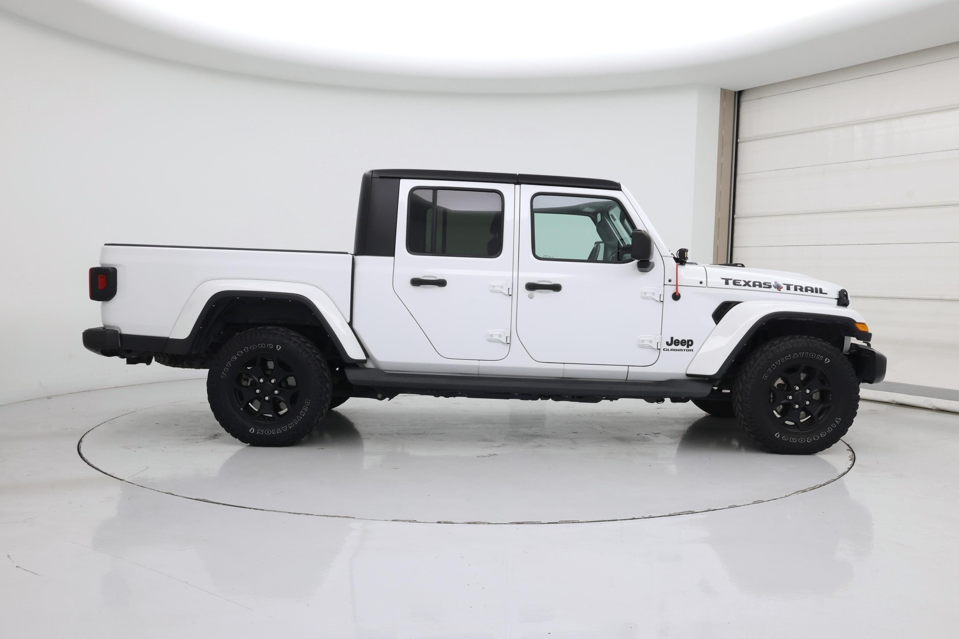 Thumbnail: 2022 Jeep Gladiator - 7