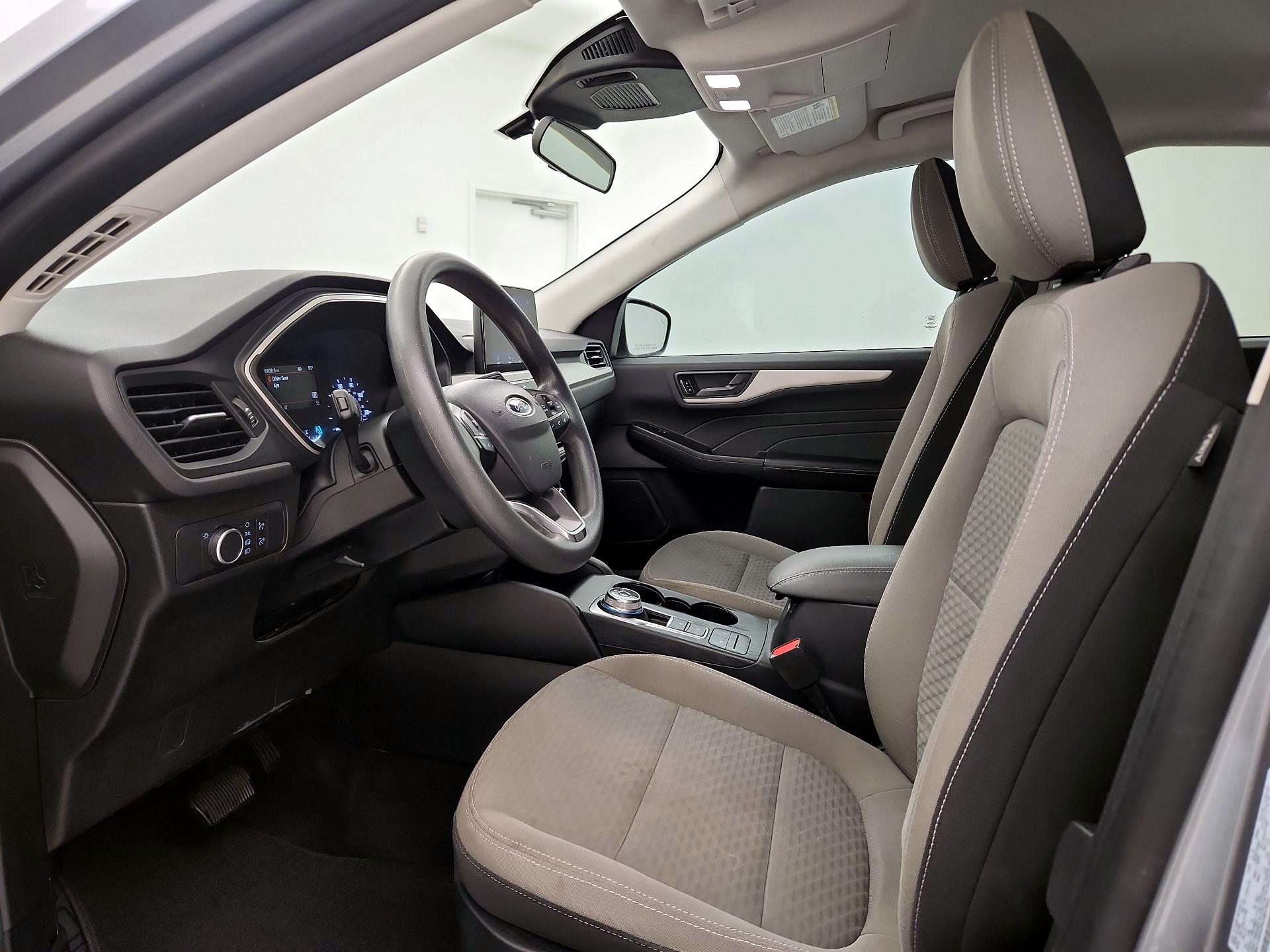 Thumbnail: 2022 Ford Escape - 11