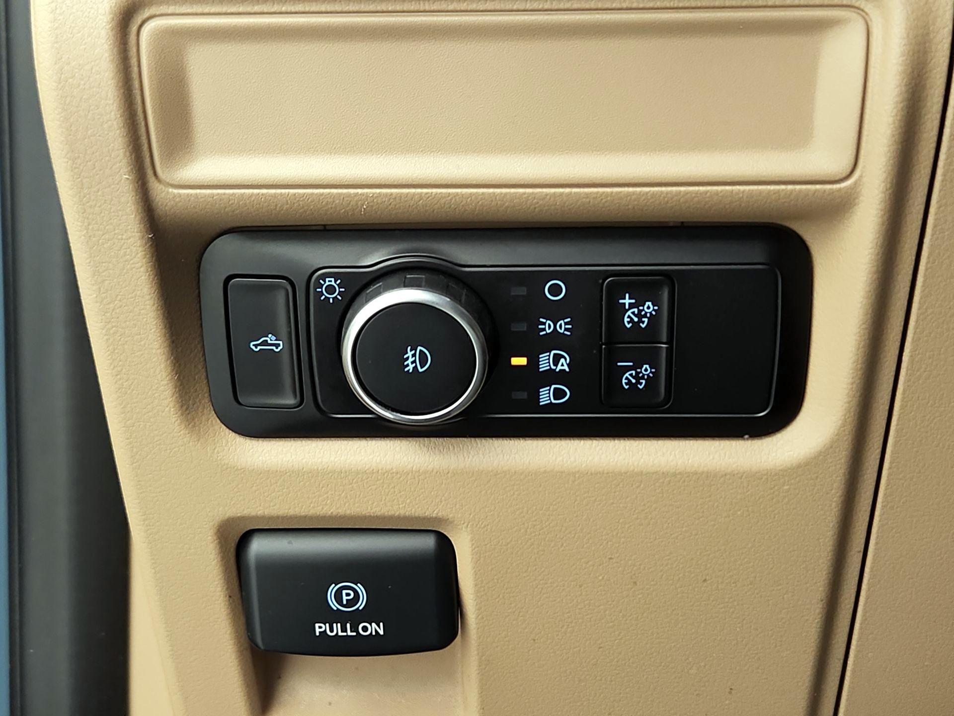 Thumbnail: 2023 Ford F-150 - 13