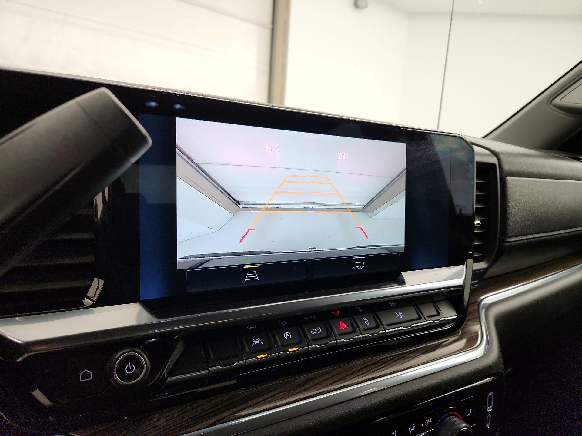 Thumbnail: 2025 Chevrolet Silverado 1500 - 15