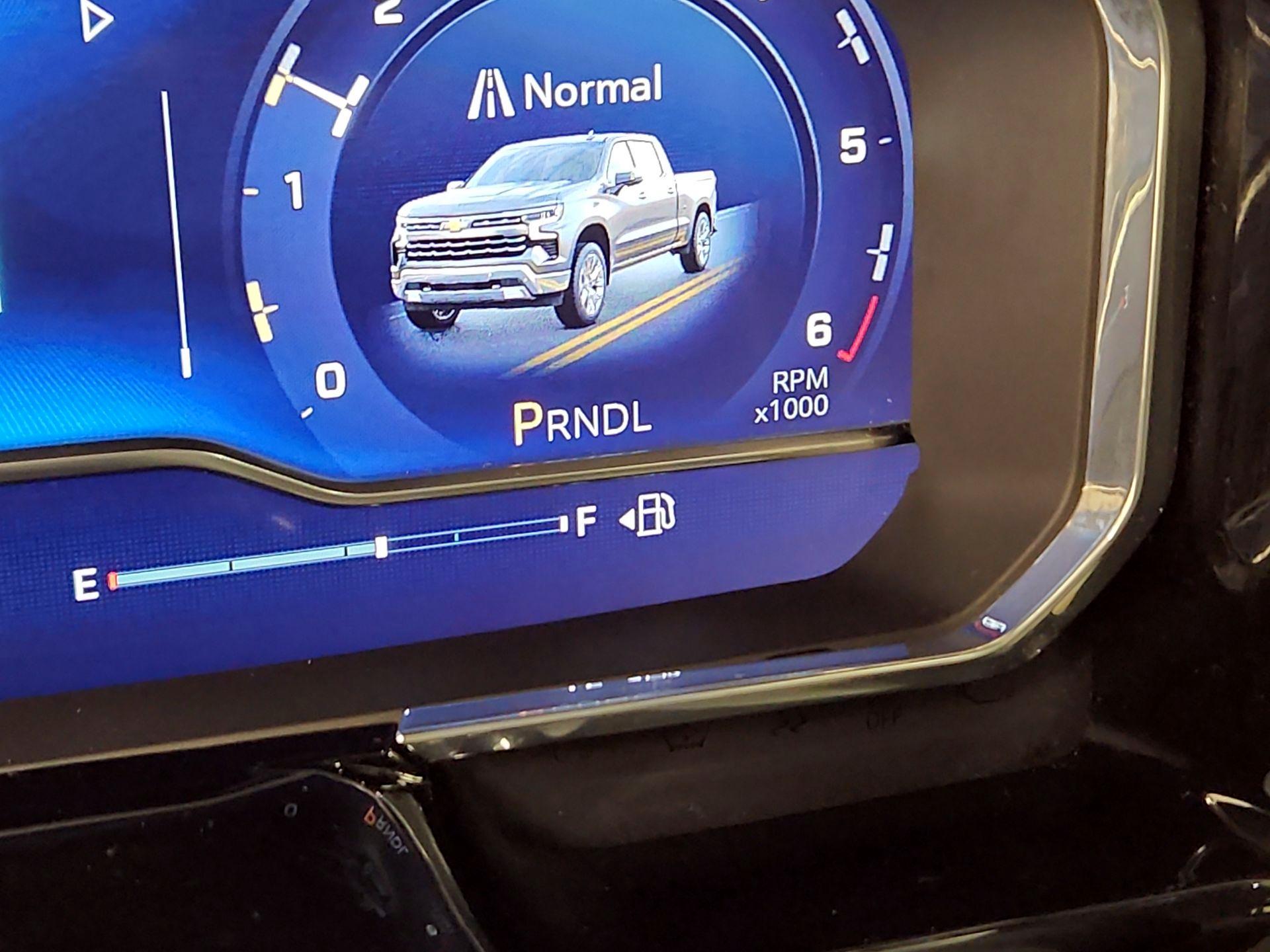 Thumbnail: 2025 Chevrolet Silverado 1500 - 18