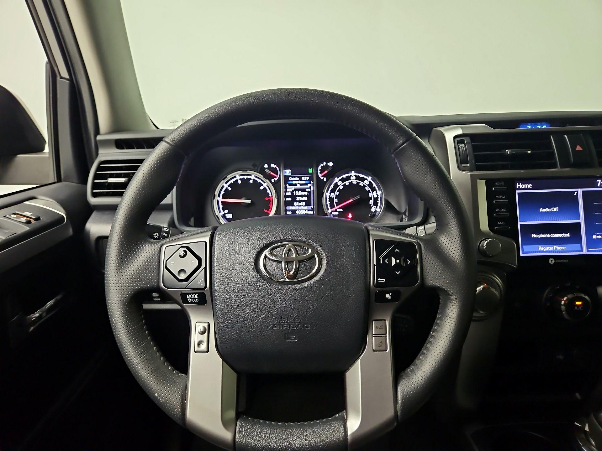 Thumbnail: 2023 Toyota 4Runner - 10