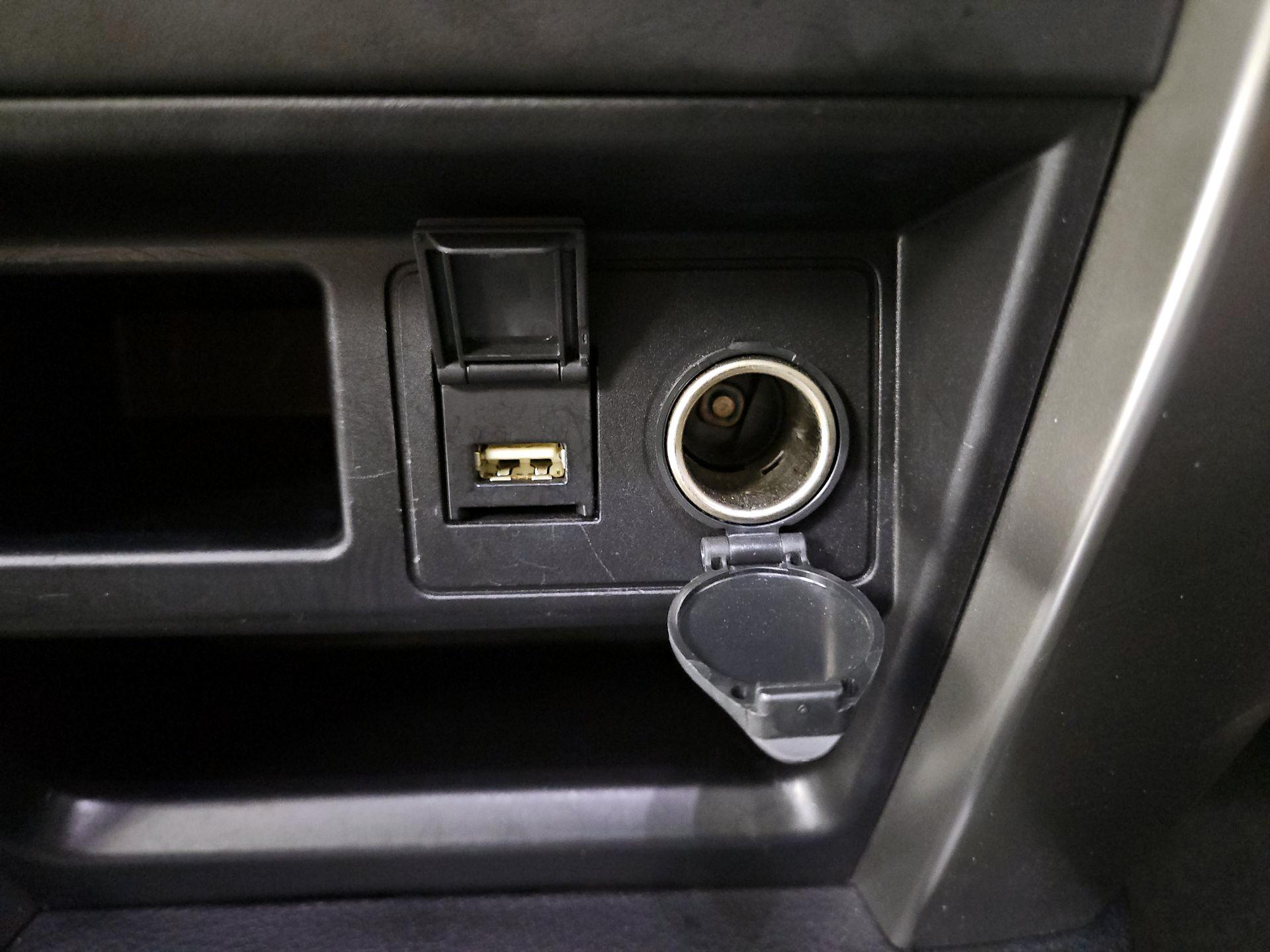 Thumbnail: 2023 Toyota 4Runner - 18