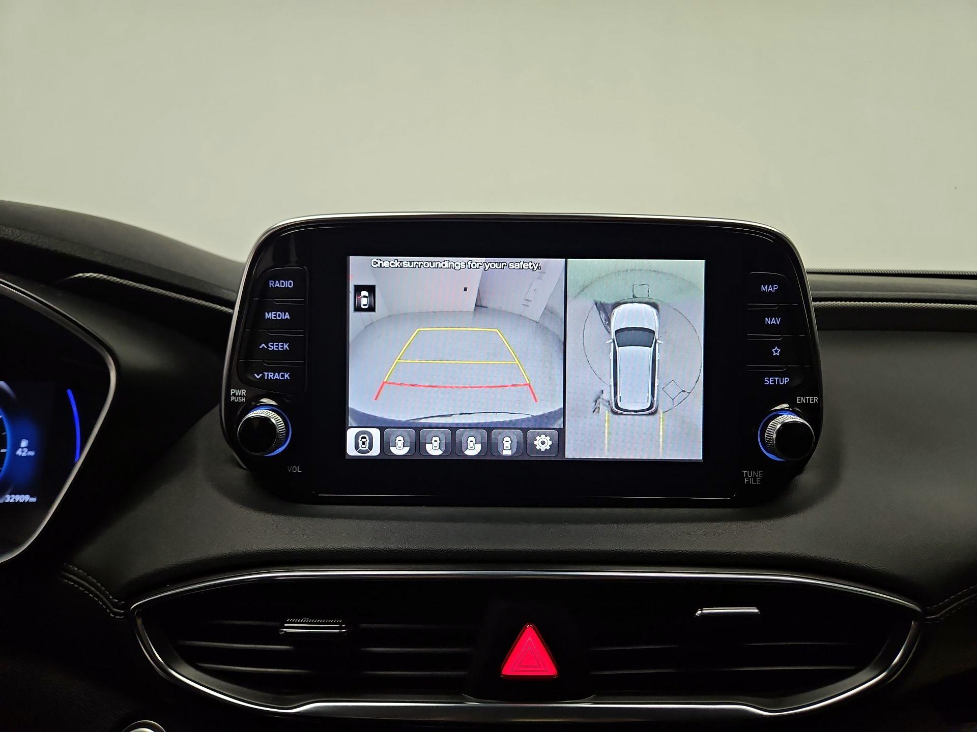 Thumbnail: 2020 Hyundai Santa Fe - 14