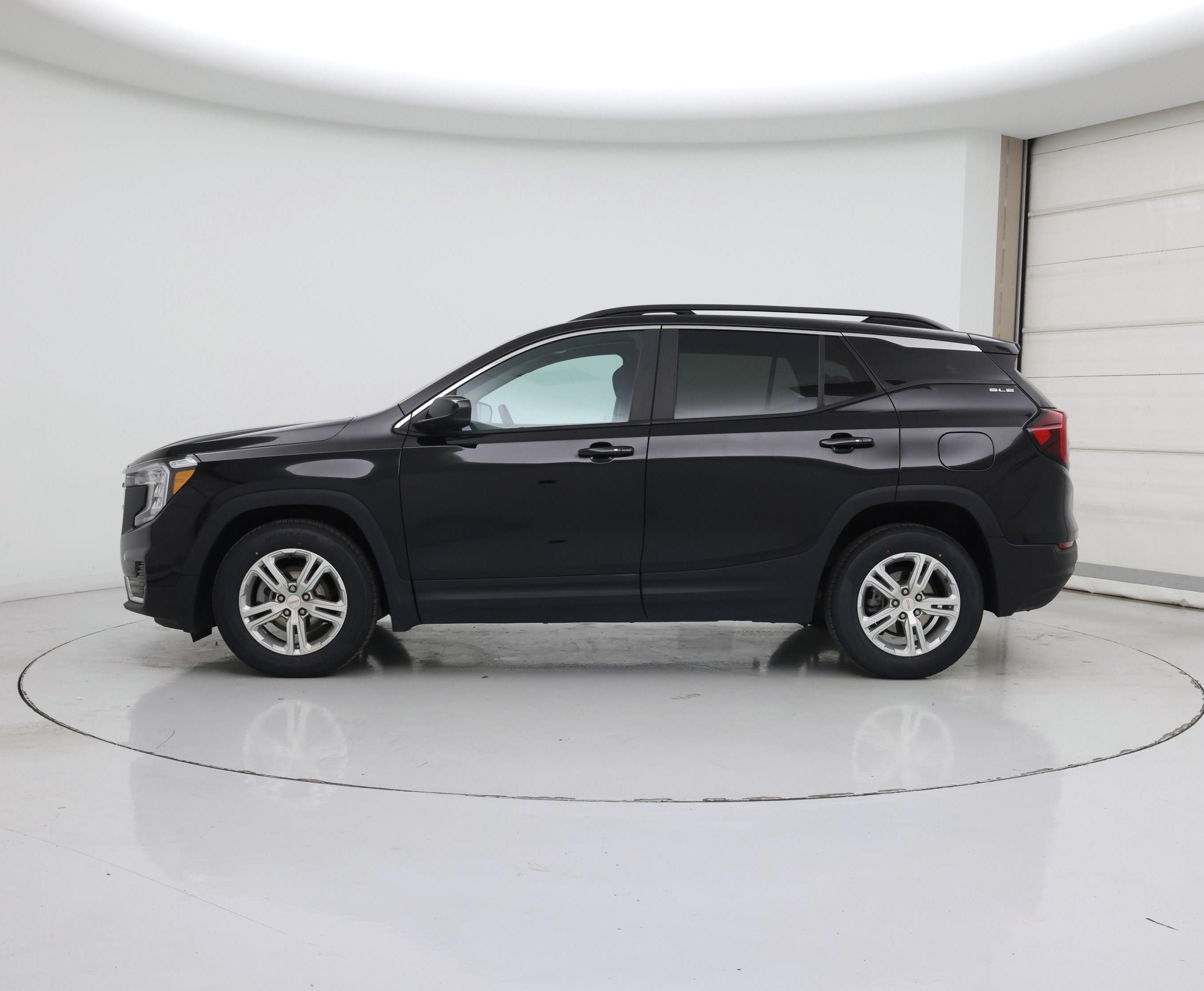 Thumbnail: 2022 GMC Terrain - 3