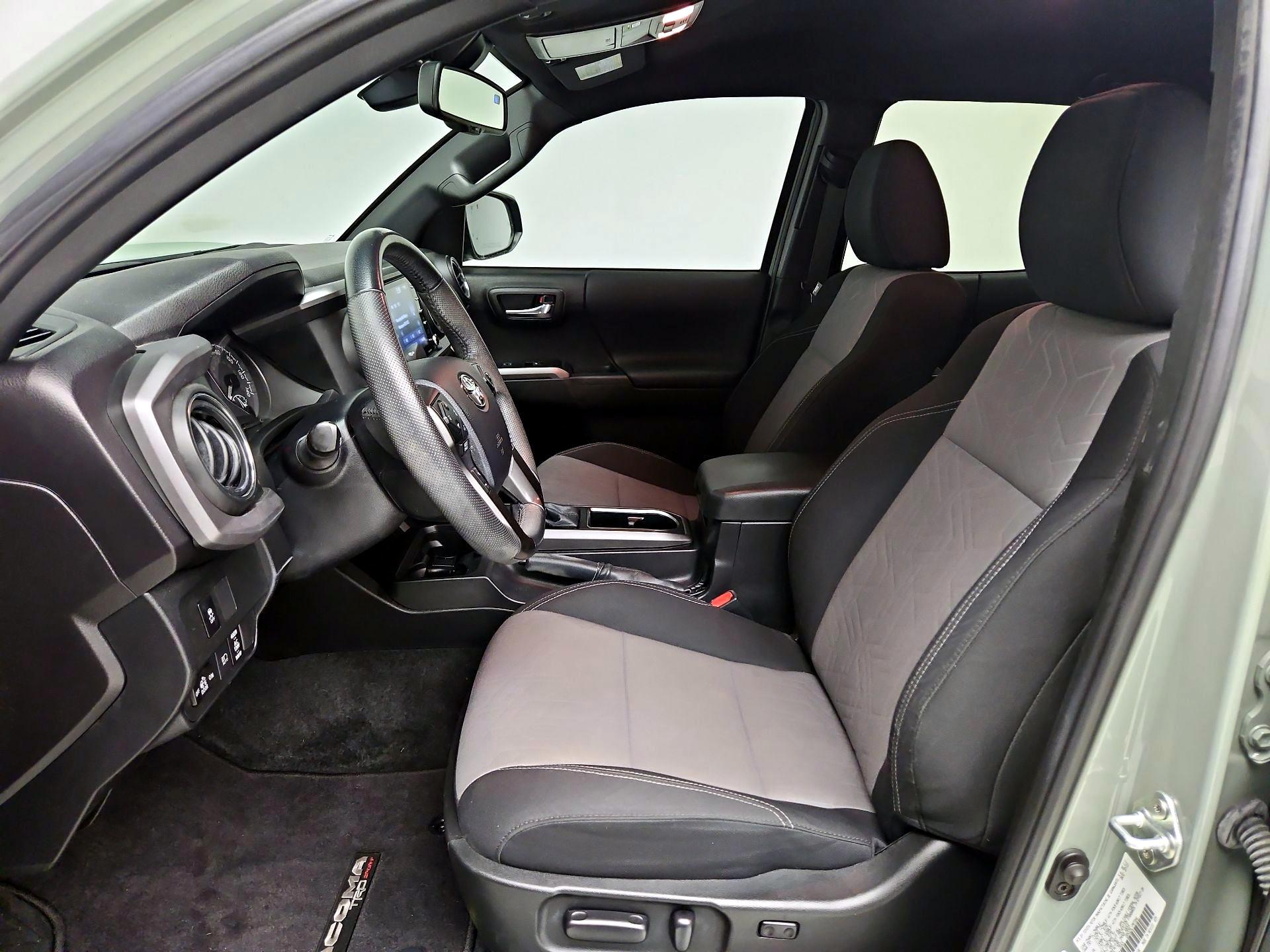 Thumbnail: 2023 Toyota Tacoma - 11