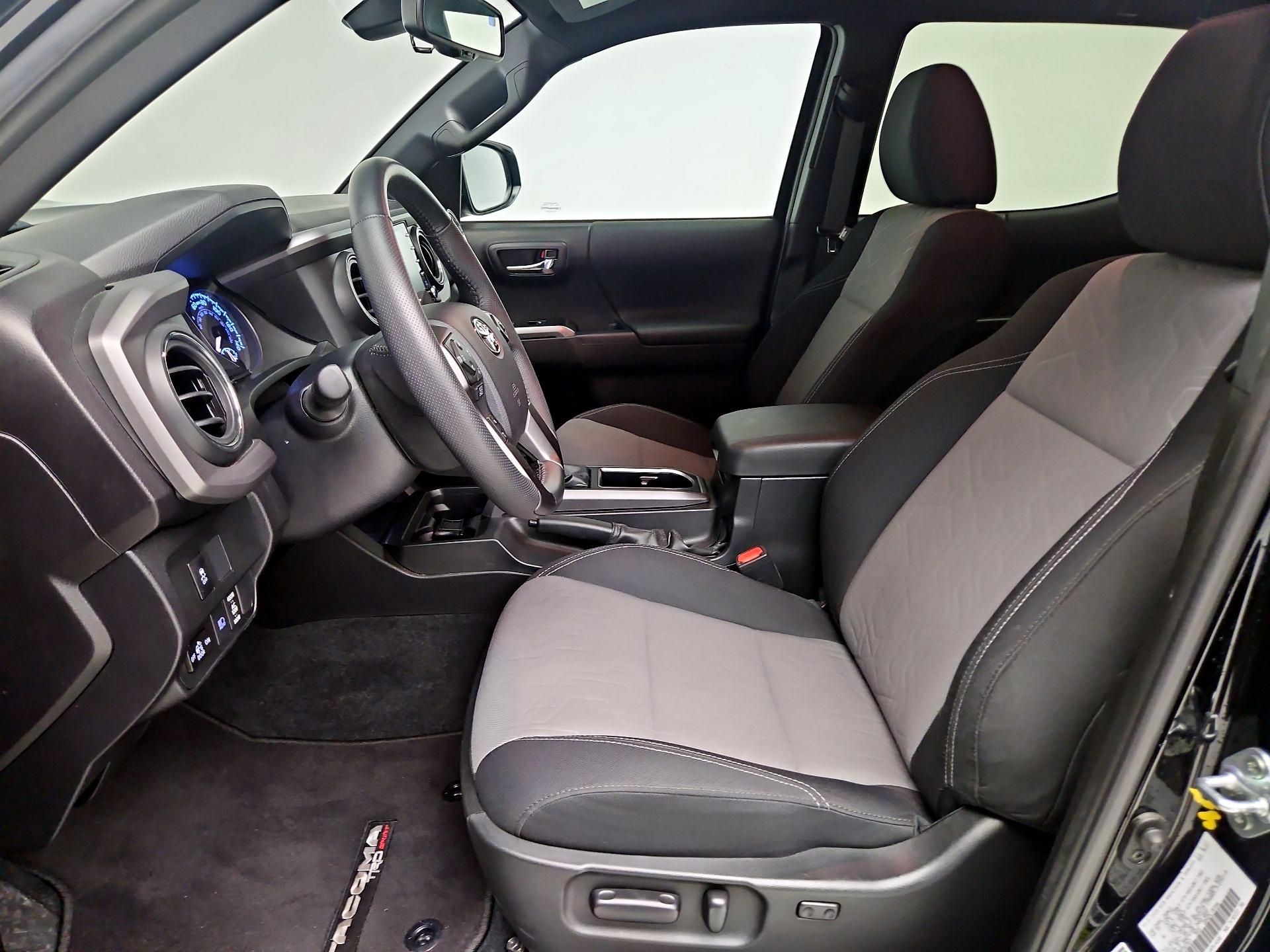 Thumbnail: 2023 Toyota Tacoma - 11