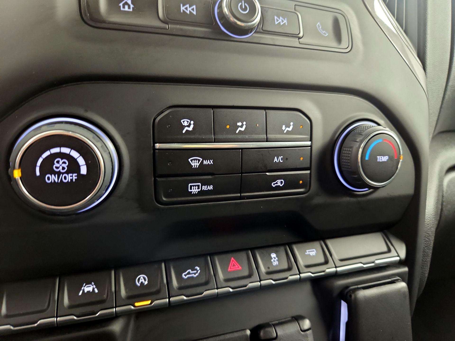 Thumbnail: 2023 Chevrolet Silverado 1500 - 16