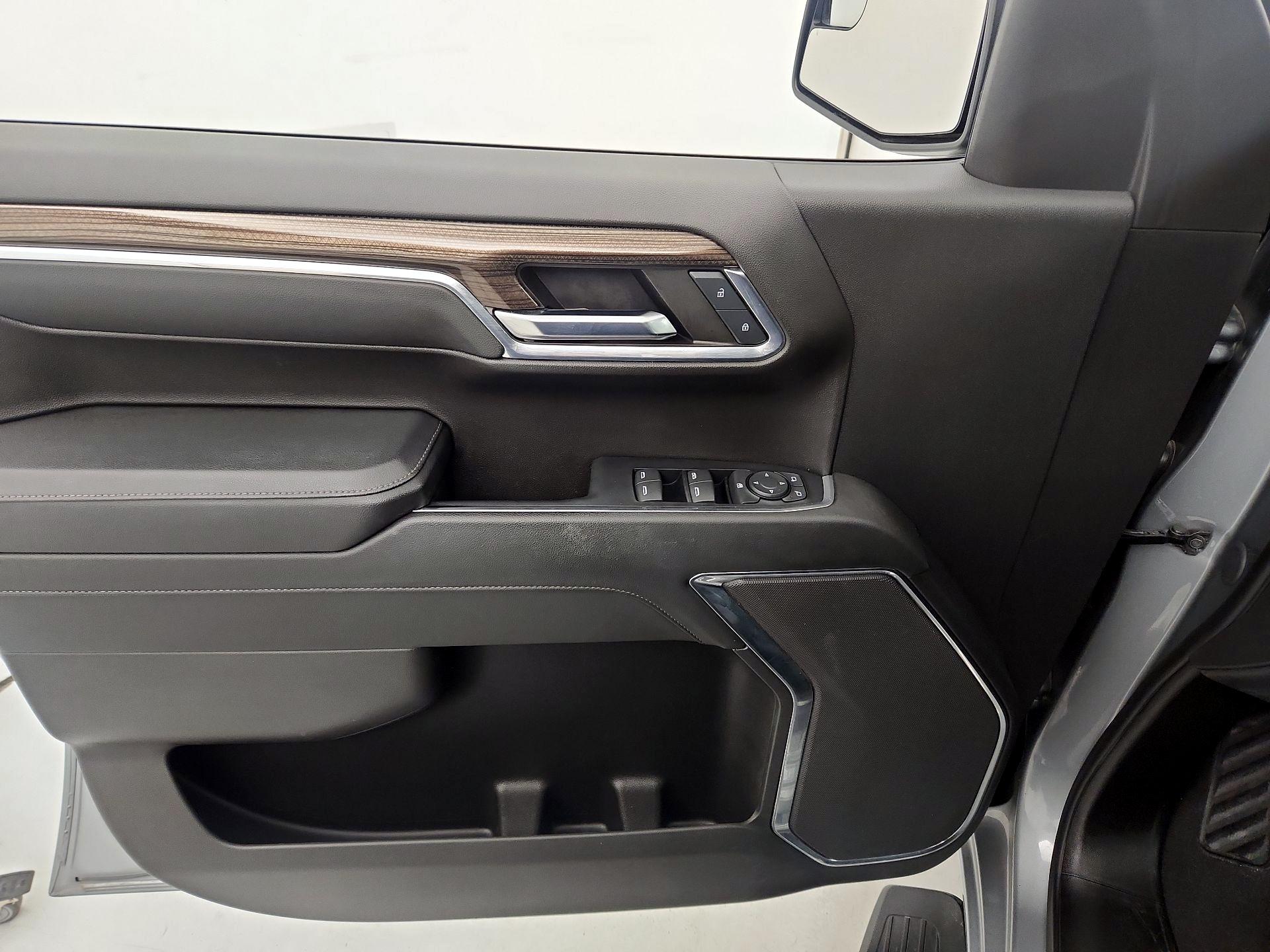 Thumbnail: 2024 Chevrolet Silverado 1500 - 12