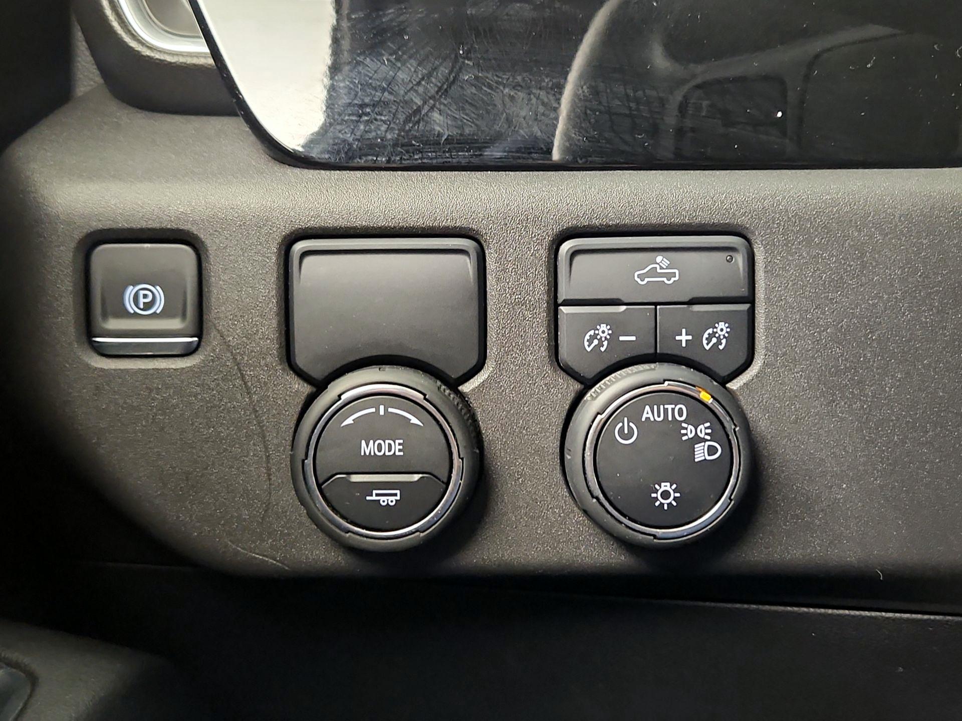 Thumbnail: 2024 Chevrolet Silverado 1500 - 13