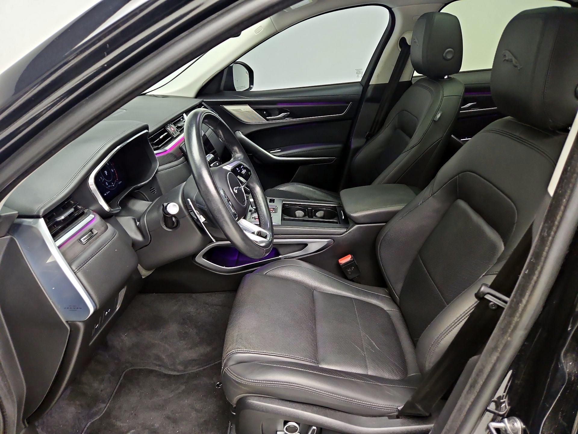 Thumbnail: 2022 Jaguar F-Pace - 11