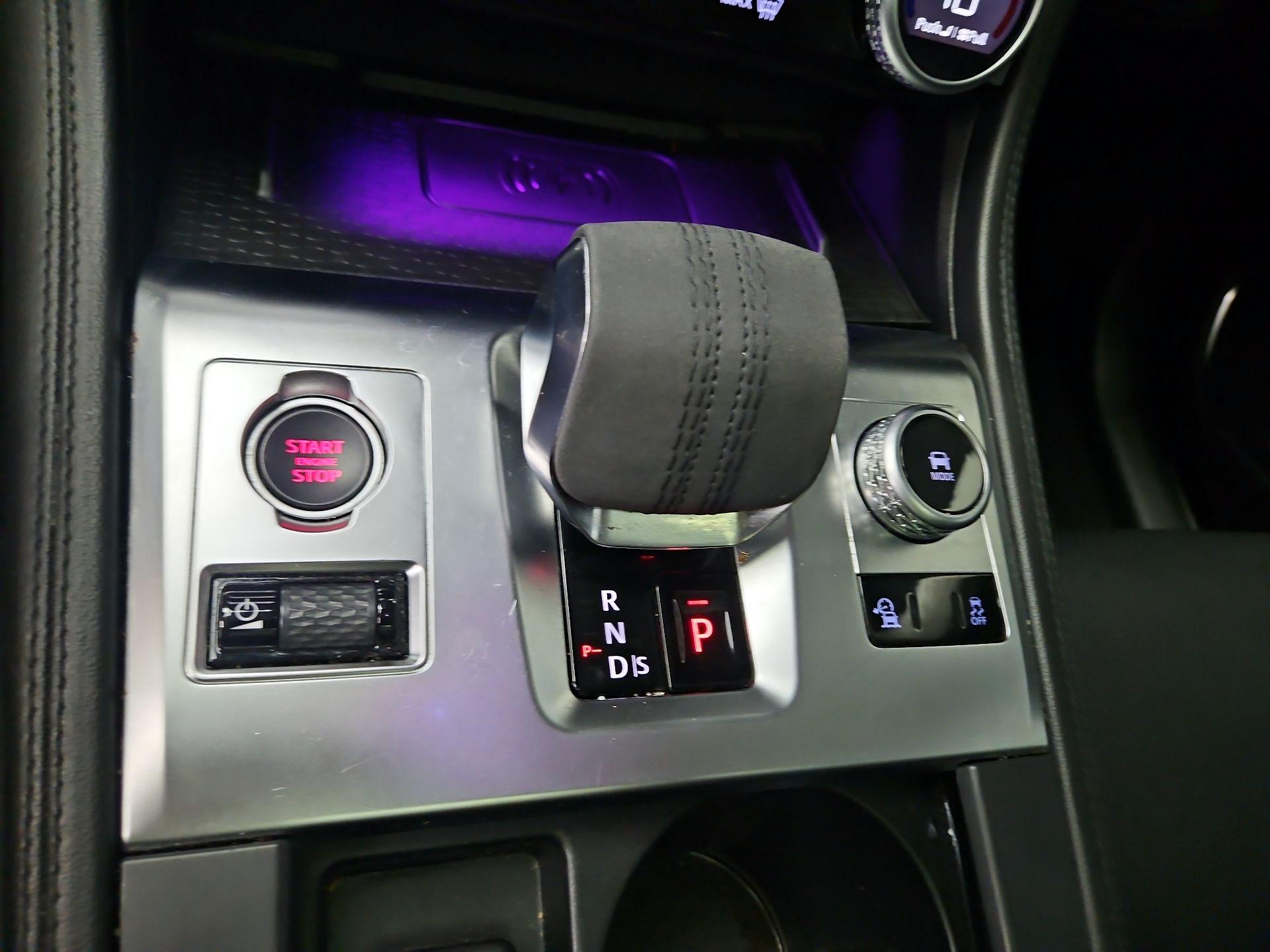 Thumbnail: 2022 Jaguar F-Pace - 18