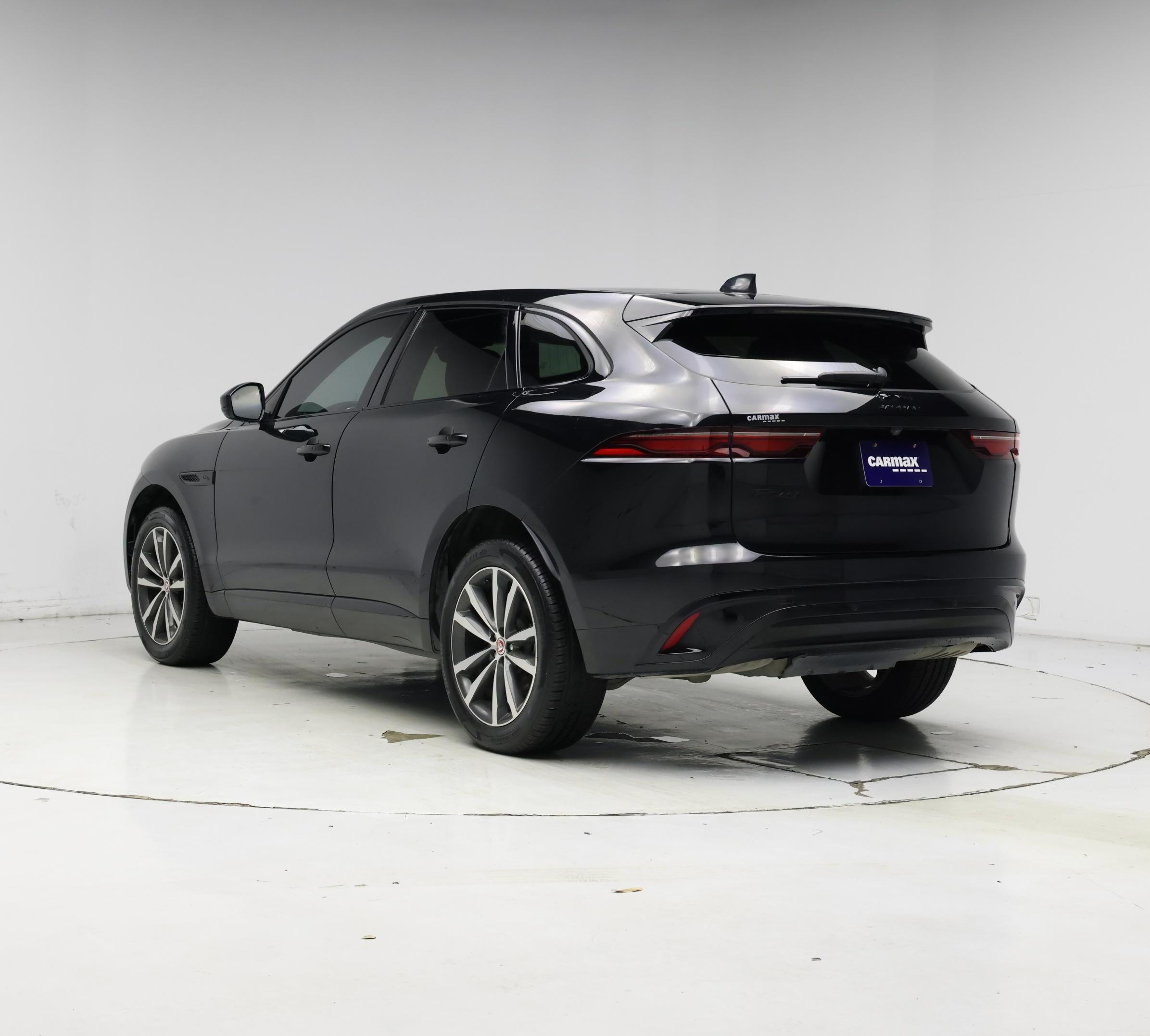 Thumbnail: 2022 Jaguar F-Pace - 2
