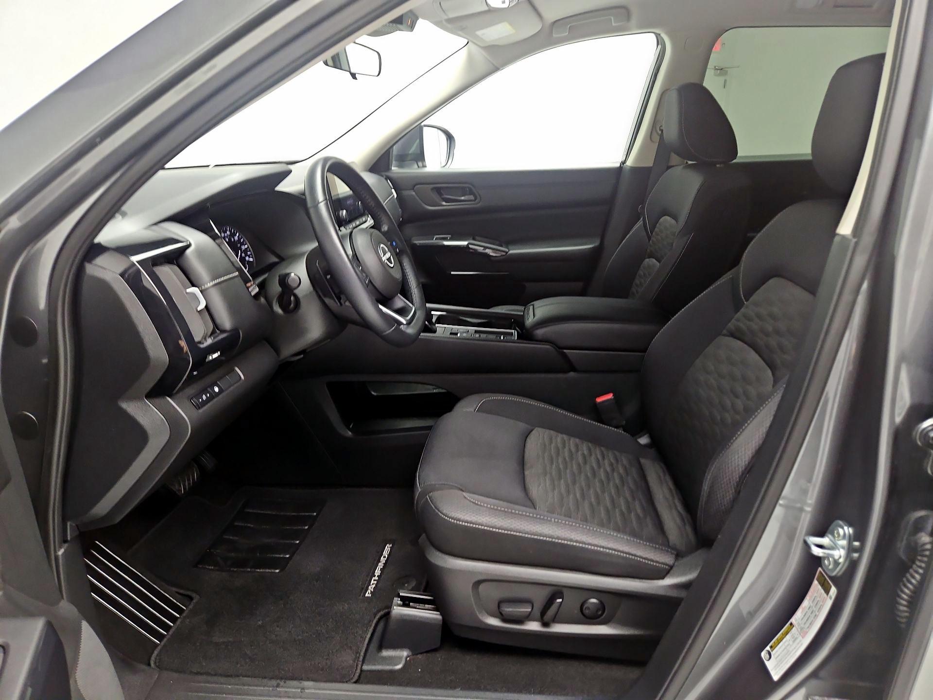 Thumbnail: 2024 Nissan Pathfinder - 11