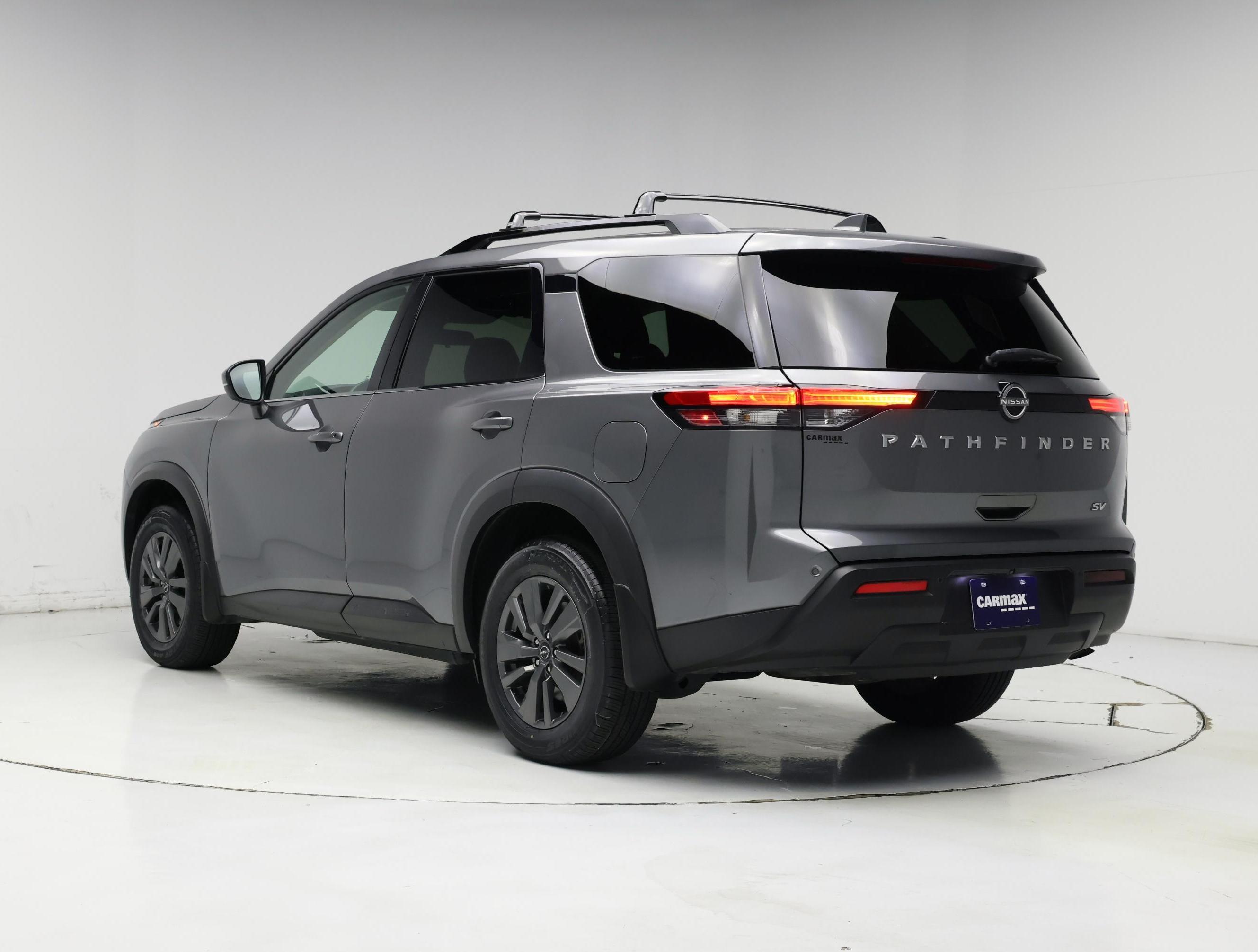 Thumbnail: 2024 Nissan Pathfinder - 2