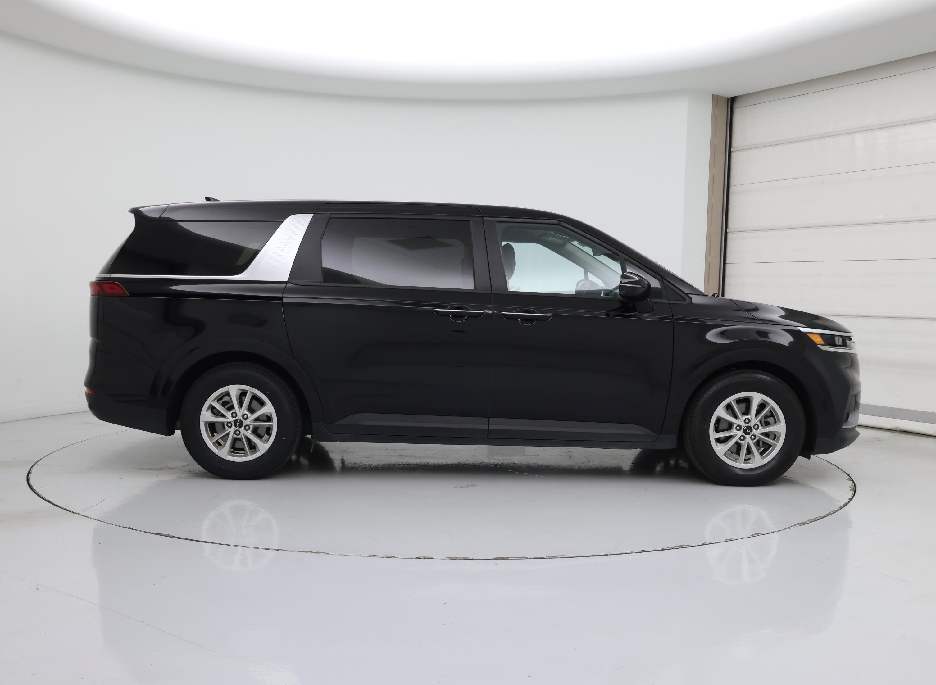 Thumbnail: 2024 Kia Carnival - 7