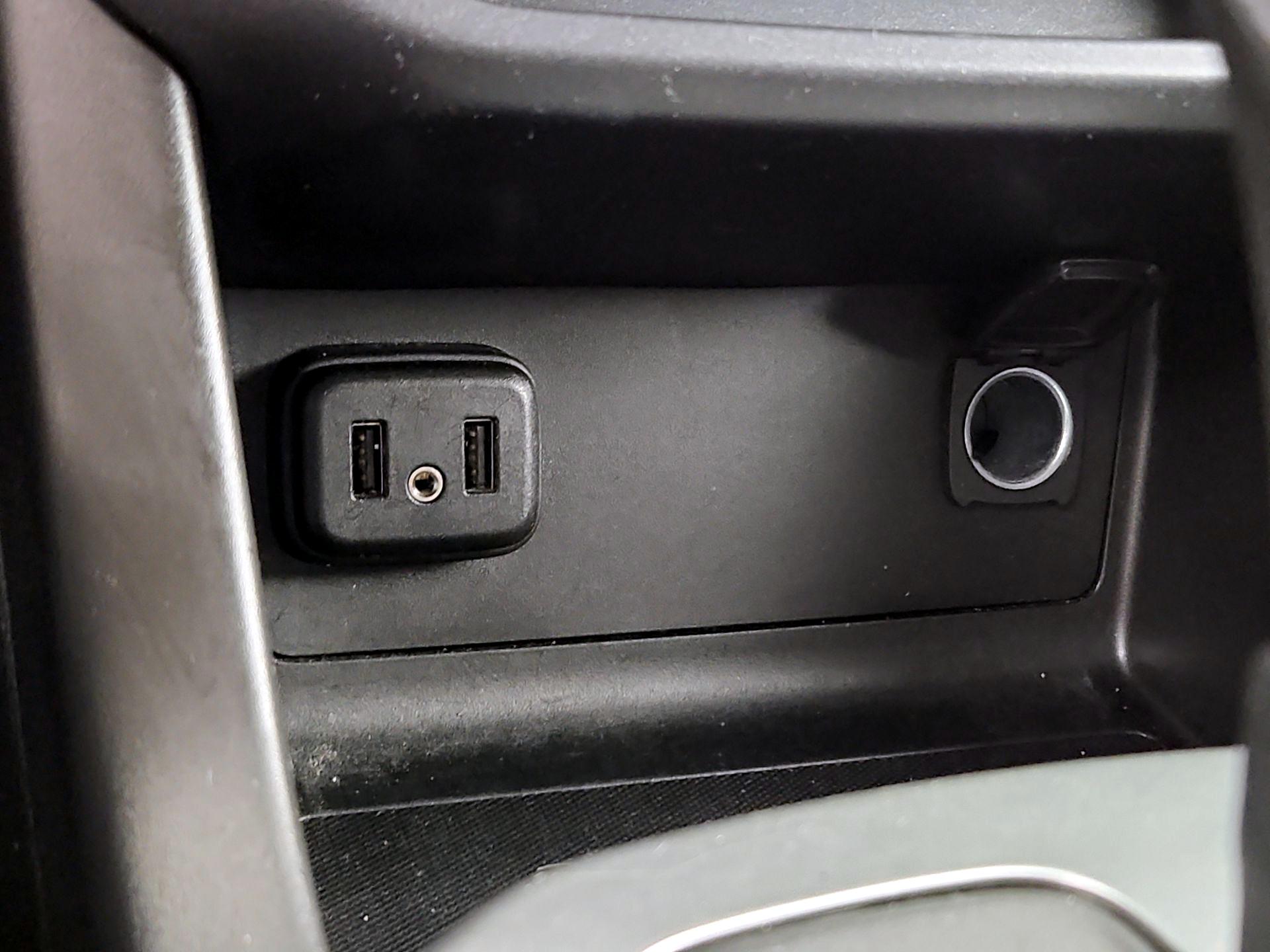 Thumbnail: 2022 Chevrolet Colorado - 18