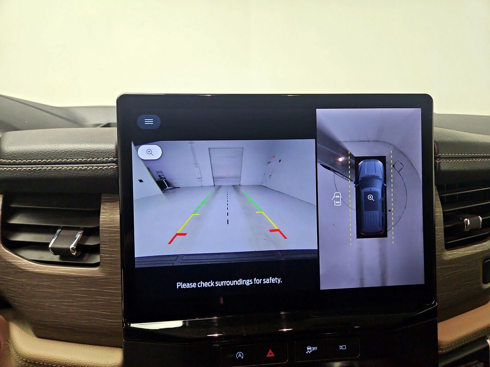 Thumbnail: 2024 Ford Expedition - 15