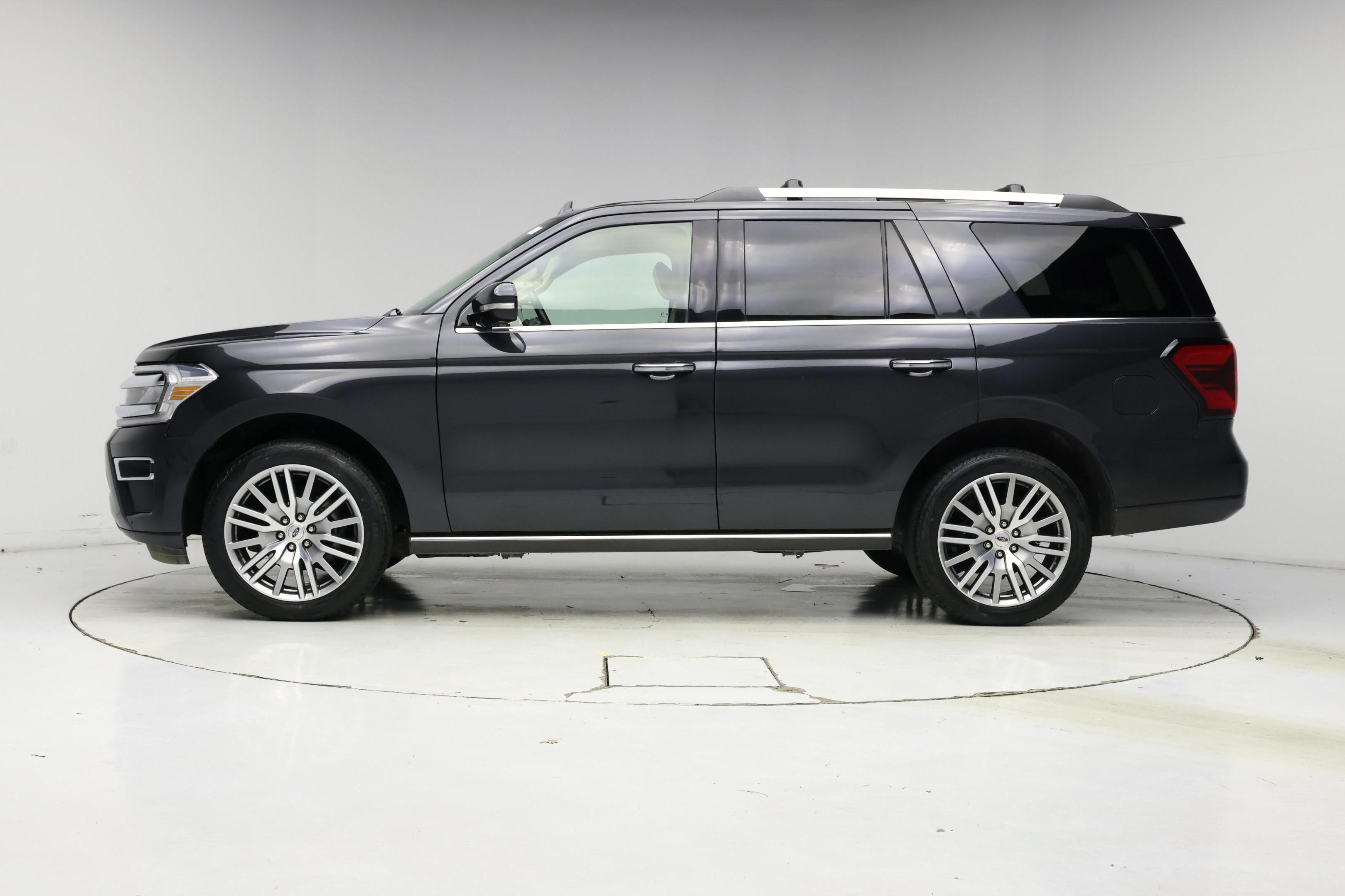 Thumbnail: 2024 Ford Expedition - 3