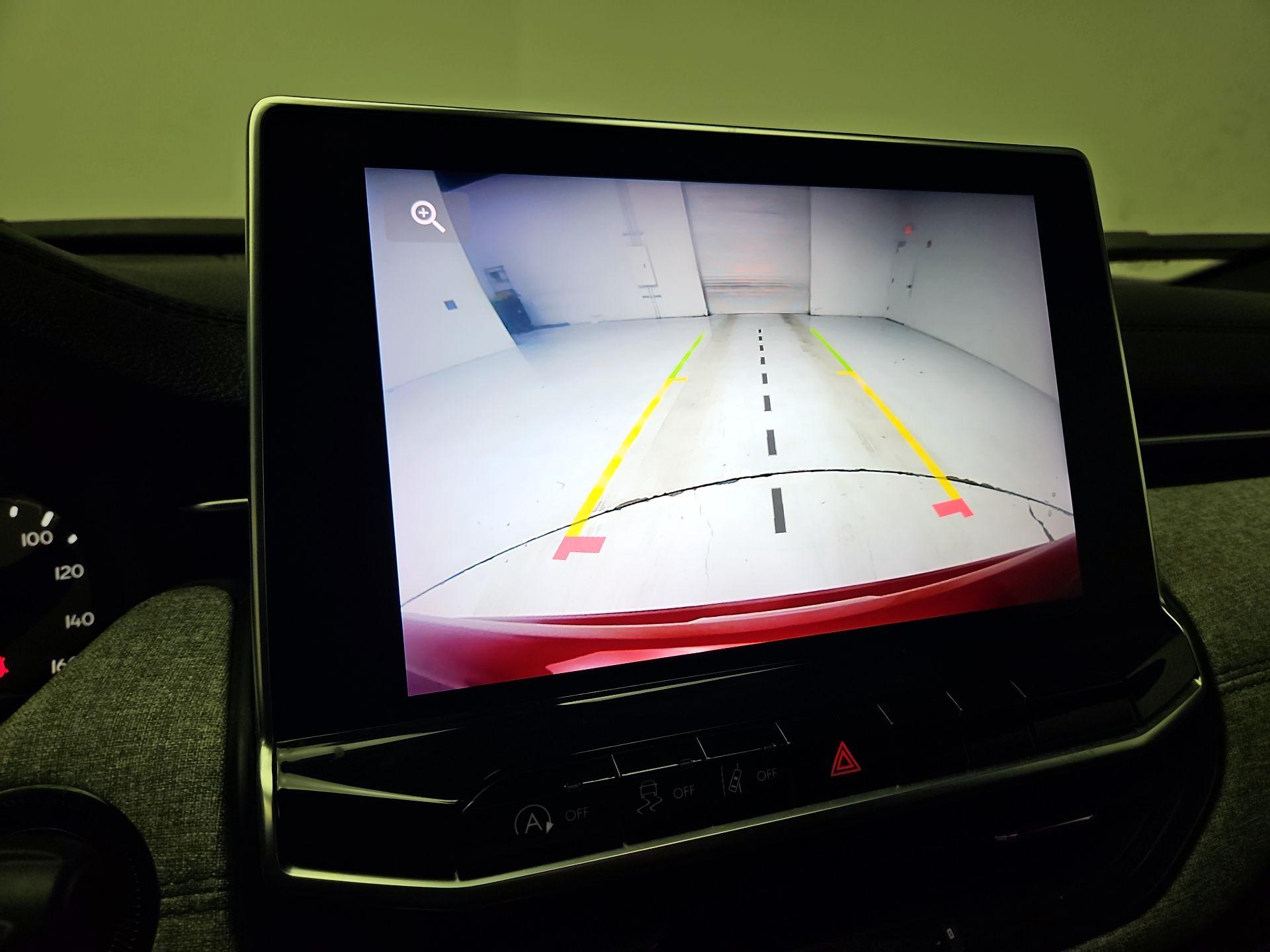 Thumbnail: 2023 Jeep Compass - 14