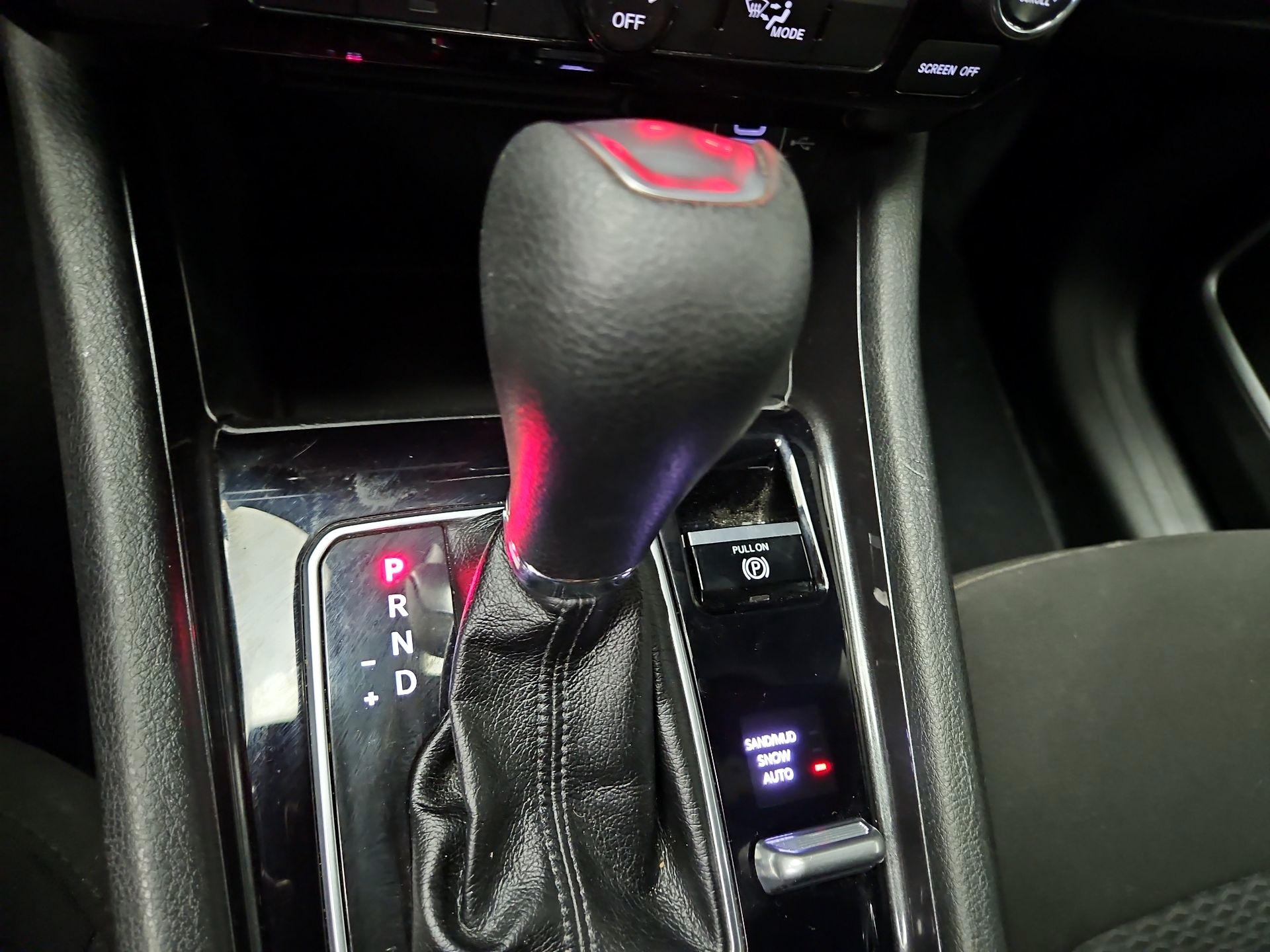 Thumbnail: 2023 Jeep Compass - 17