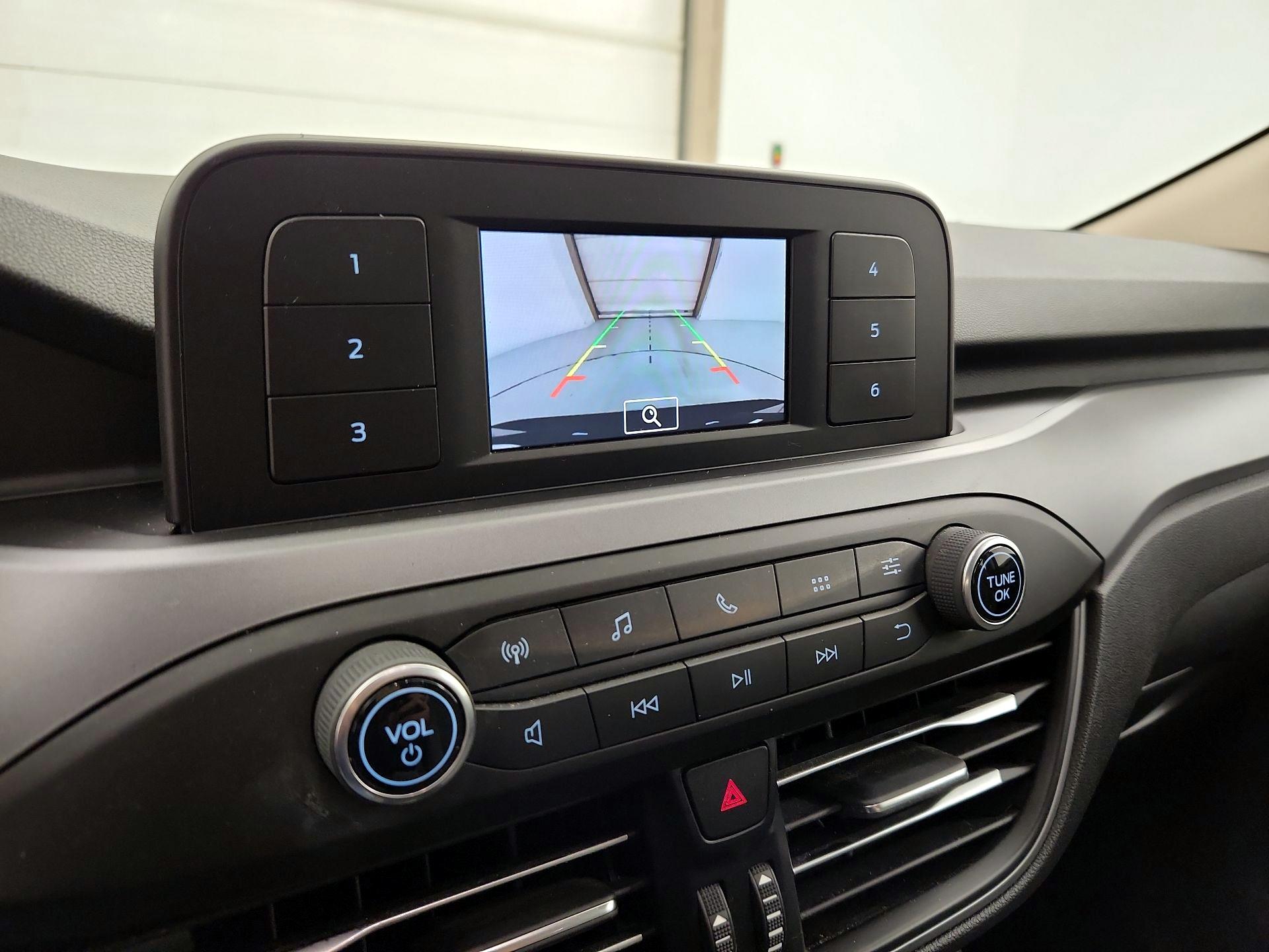 Thumbnail: 2020 Ford Escape - 14