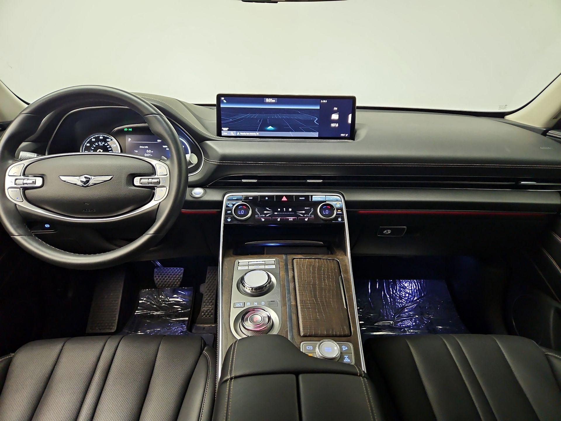 Thumbnail: 2024 Genesis GV80 - 9