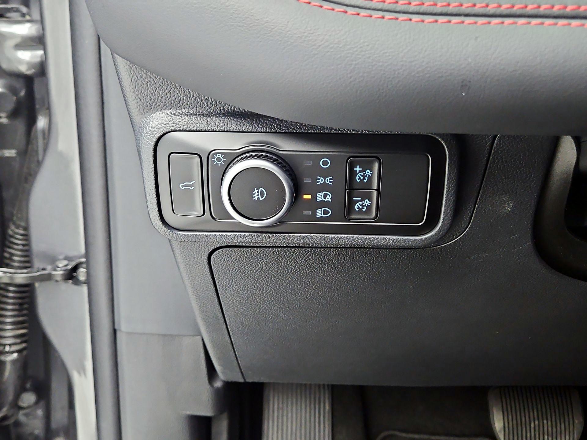 Thumbnail: 2025 Ford Explorer - 13