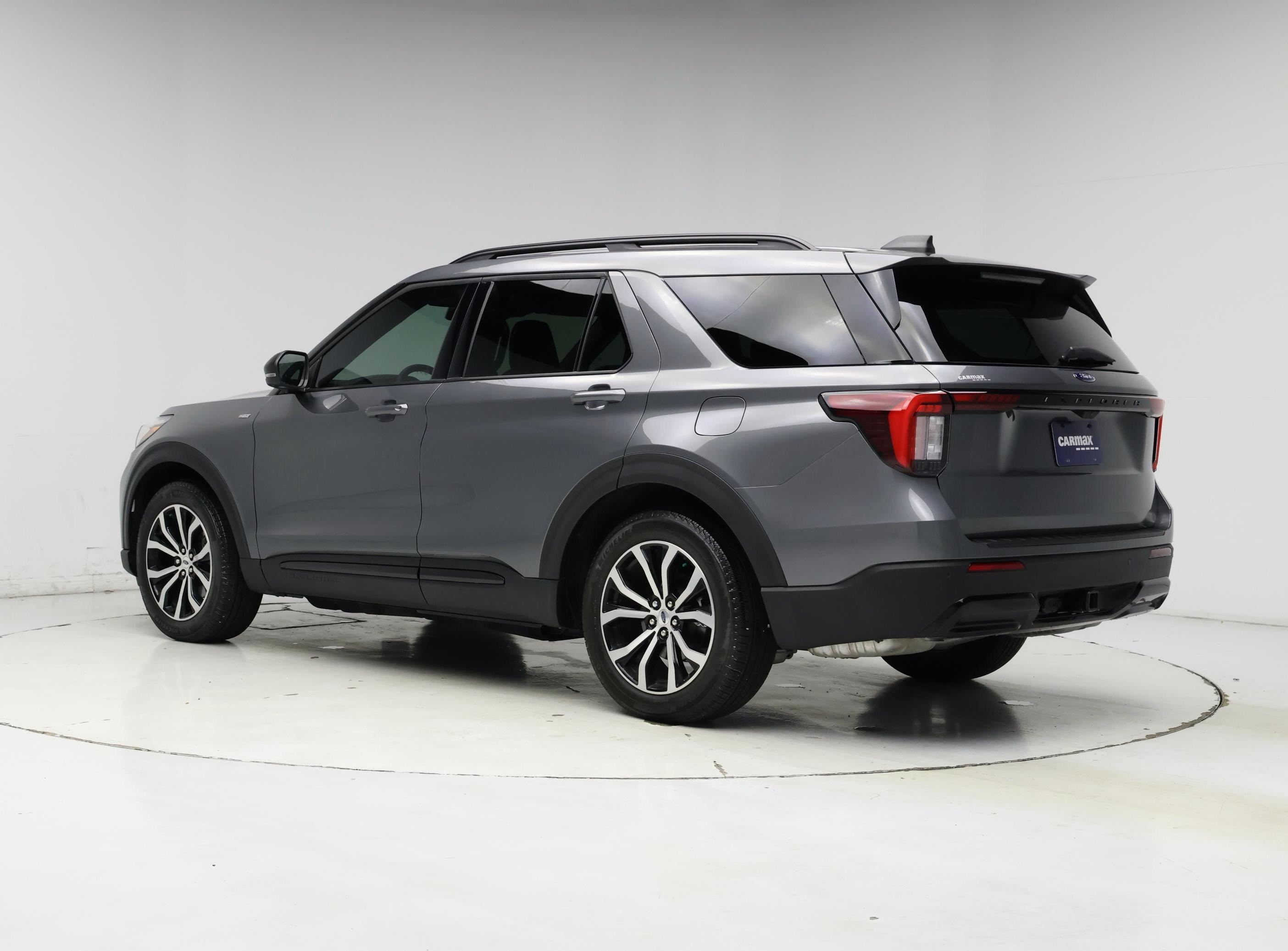 Thumbnail: 2025 Ford Explorer - 2