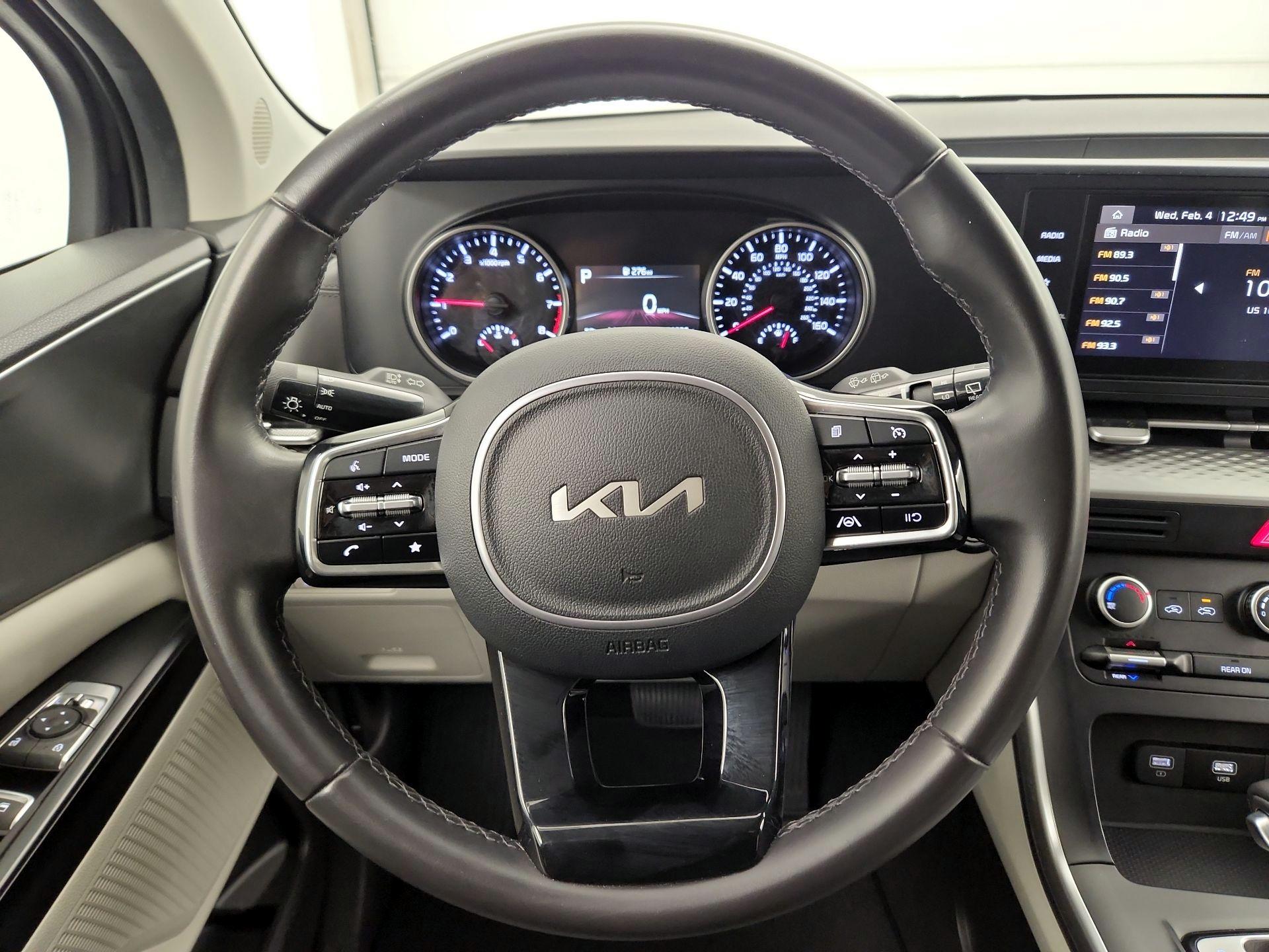 Thumbnail: 2024 Kia Carnival - 10