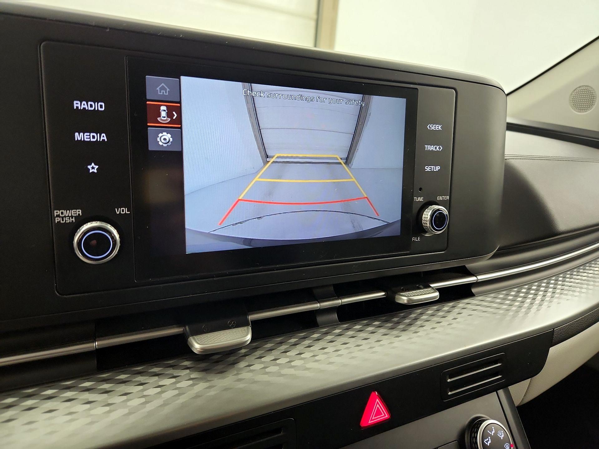 Thumbnail: 2024 Kia Carnival - 14