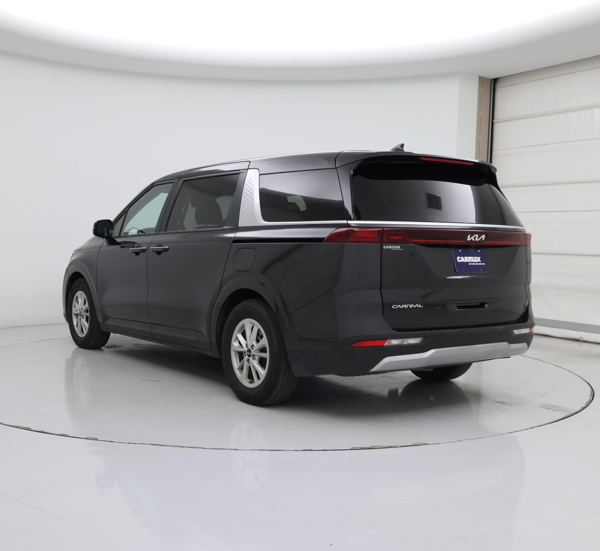 Thumbnail: 2024 Kia Carnival - 2