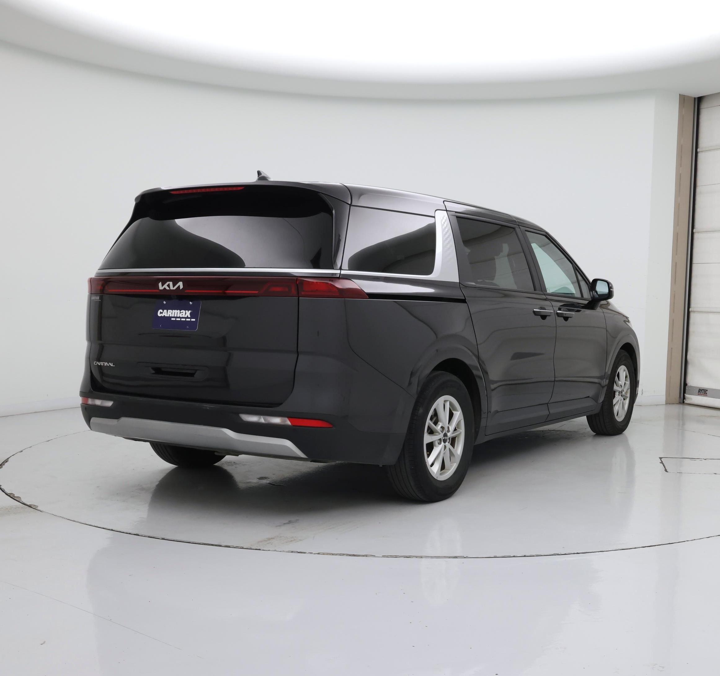 Thumbnail: 2024 Kia Carnival - 8
