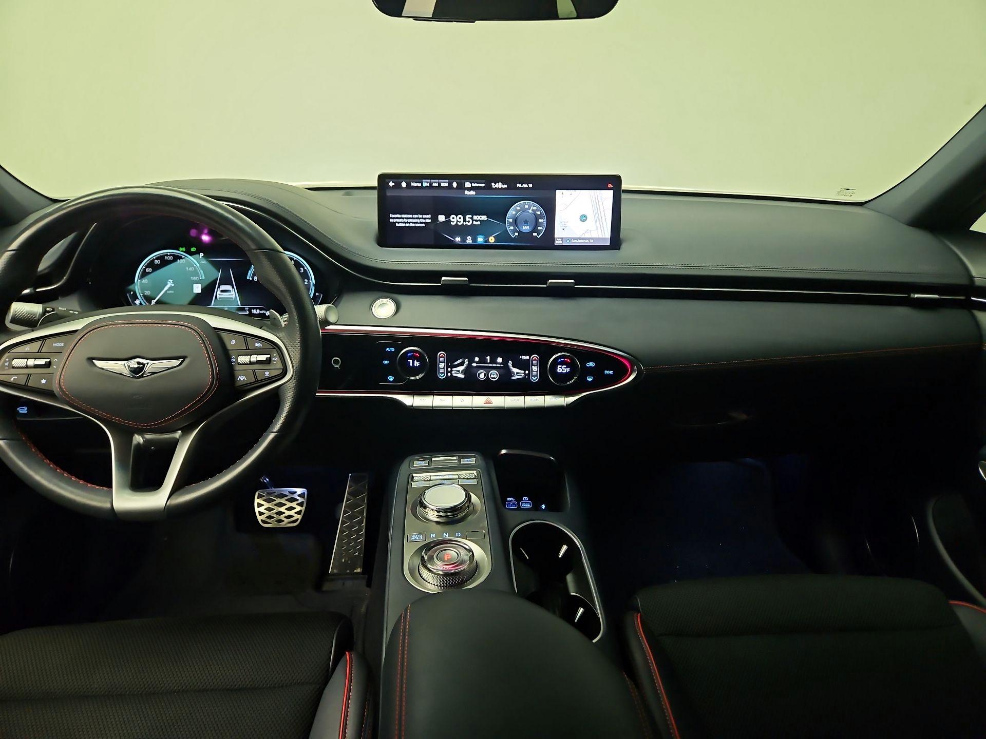 Thumbnail: 2023 Genesis GV70 - 9