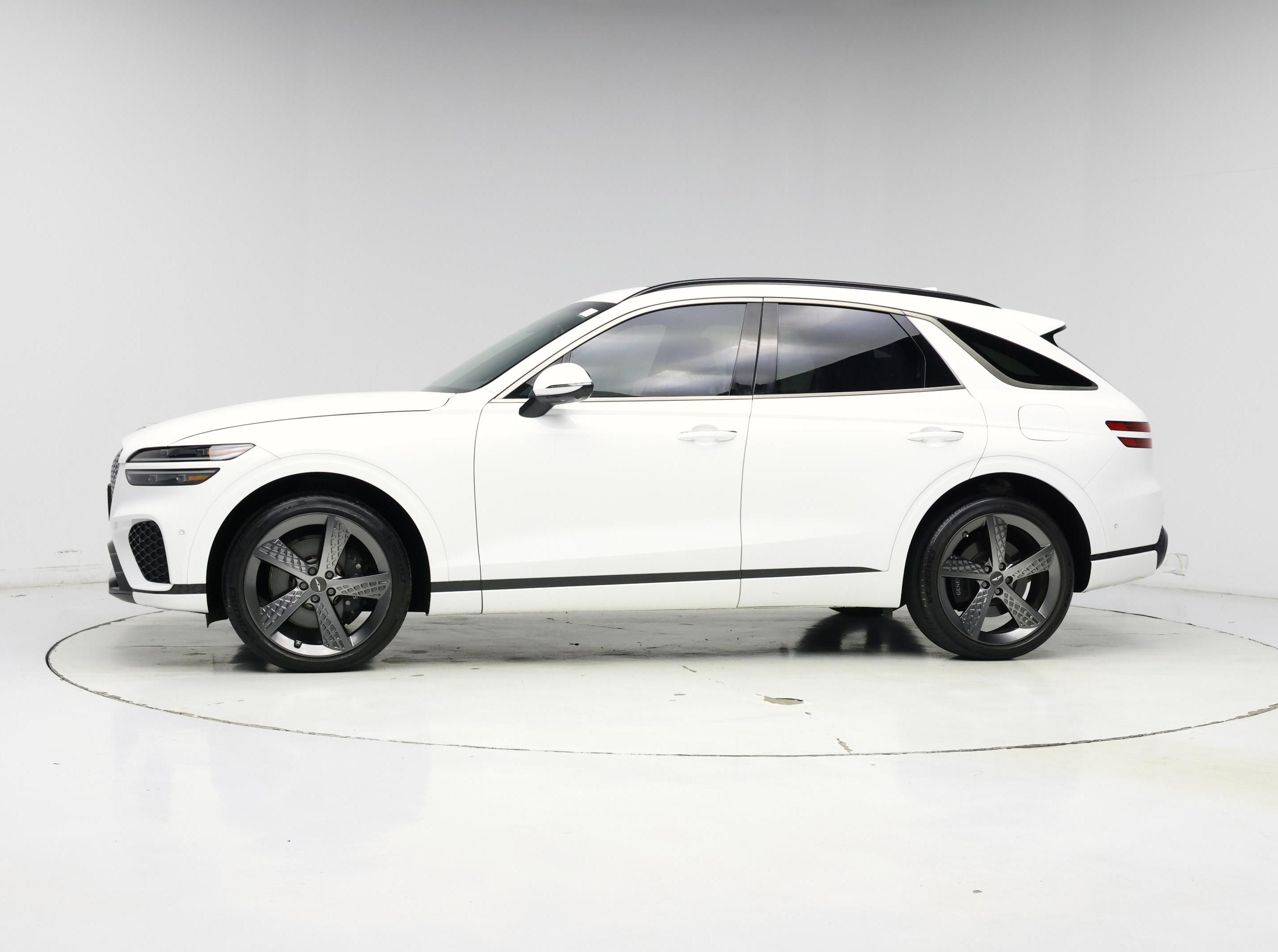 Thumbnail: 2023 Genesis GV70 - 3