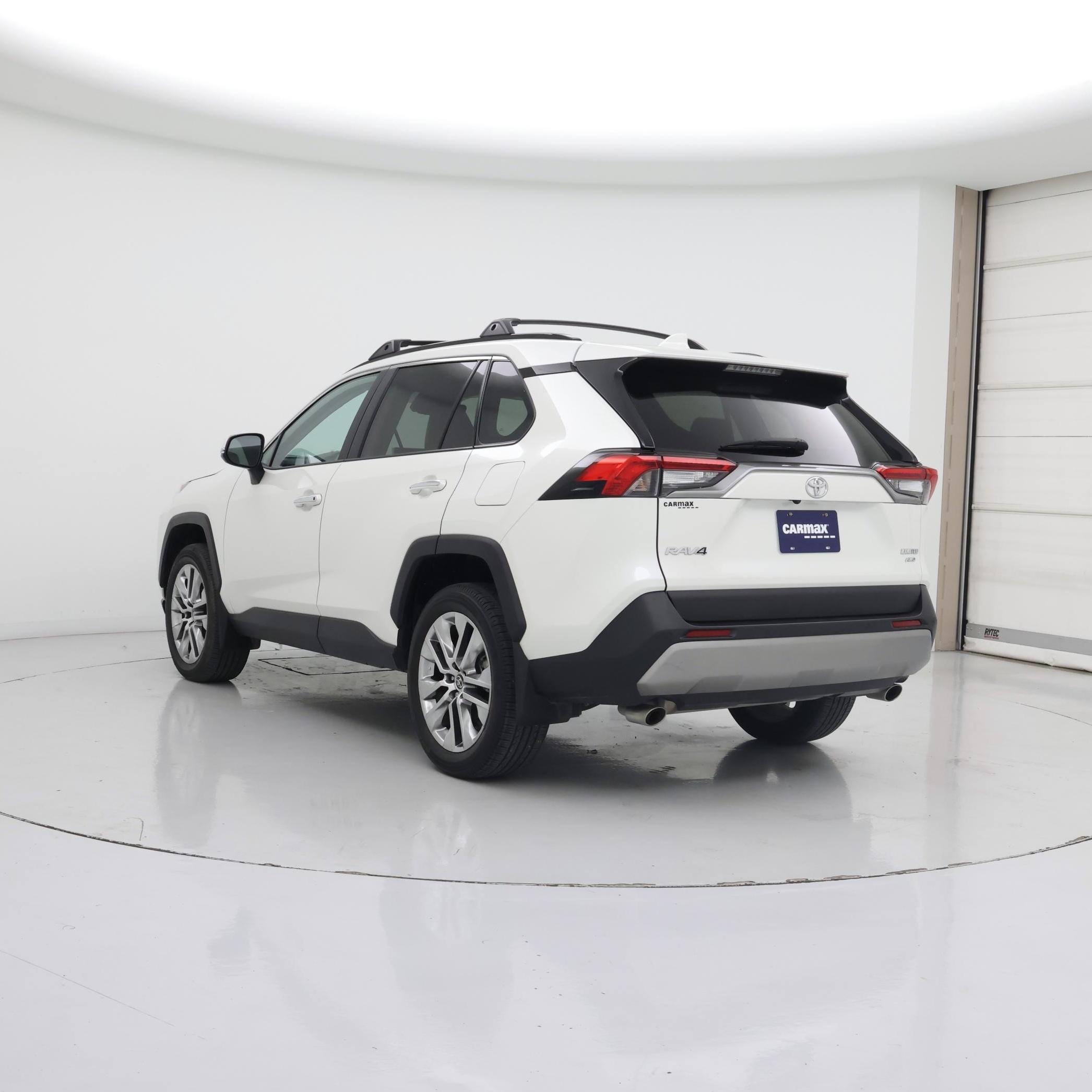 Thumbnail: 2022 Toyota RAV4 - 2