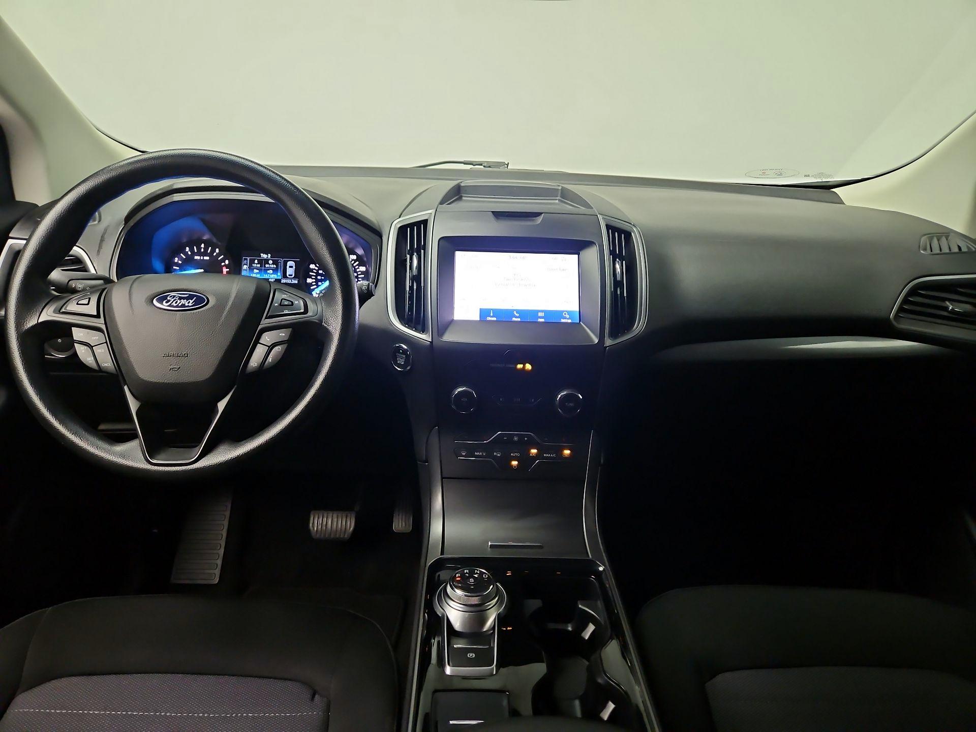 Thumbnail: 2020 Ford Edge - 9