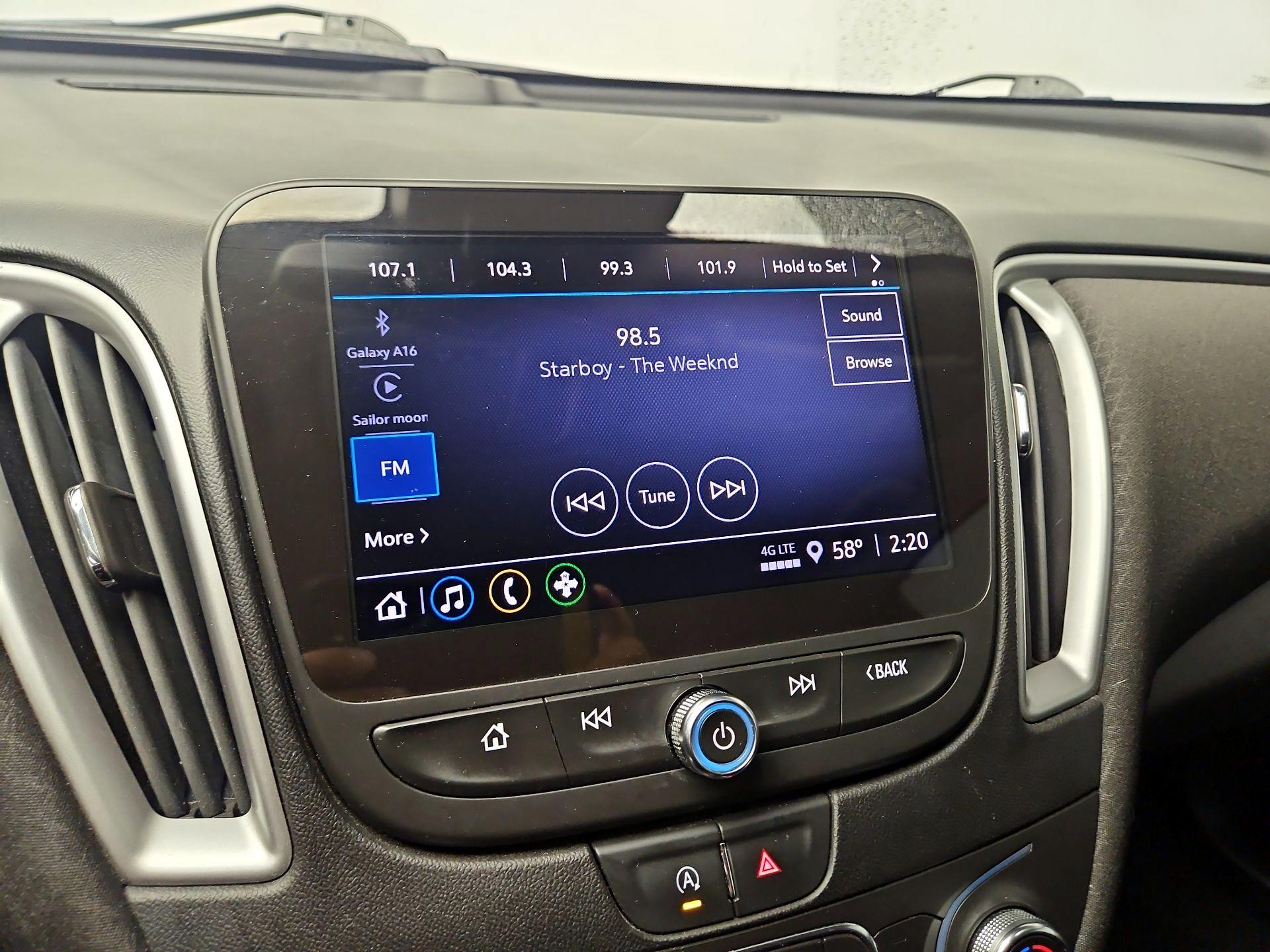 Thumbnail: 2021 Chevrolet Malibu - 15