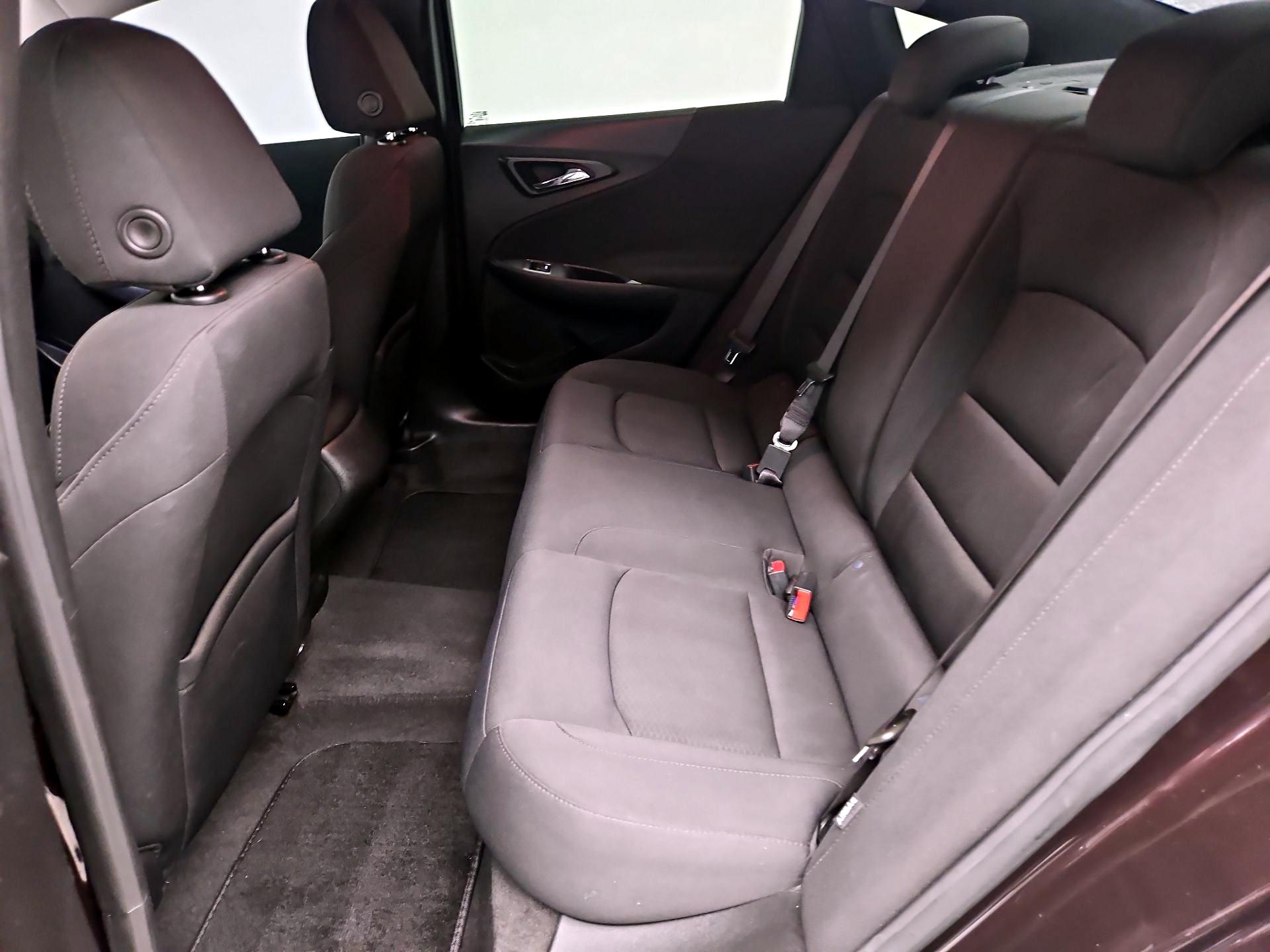 Thumbnail: 2021 Chevrolet Malibu - 19